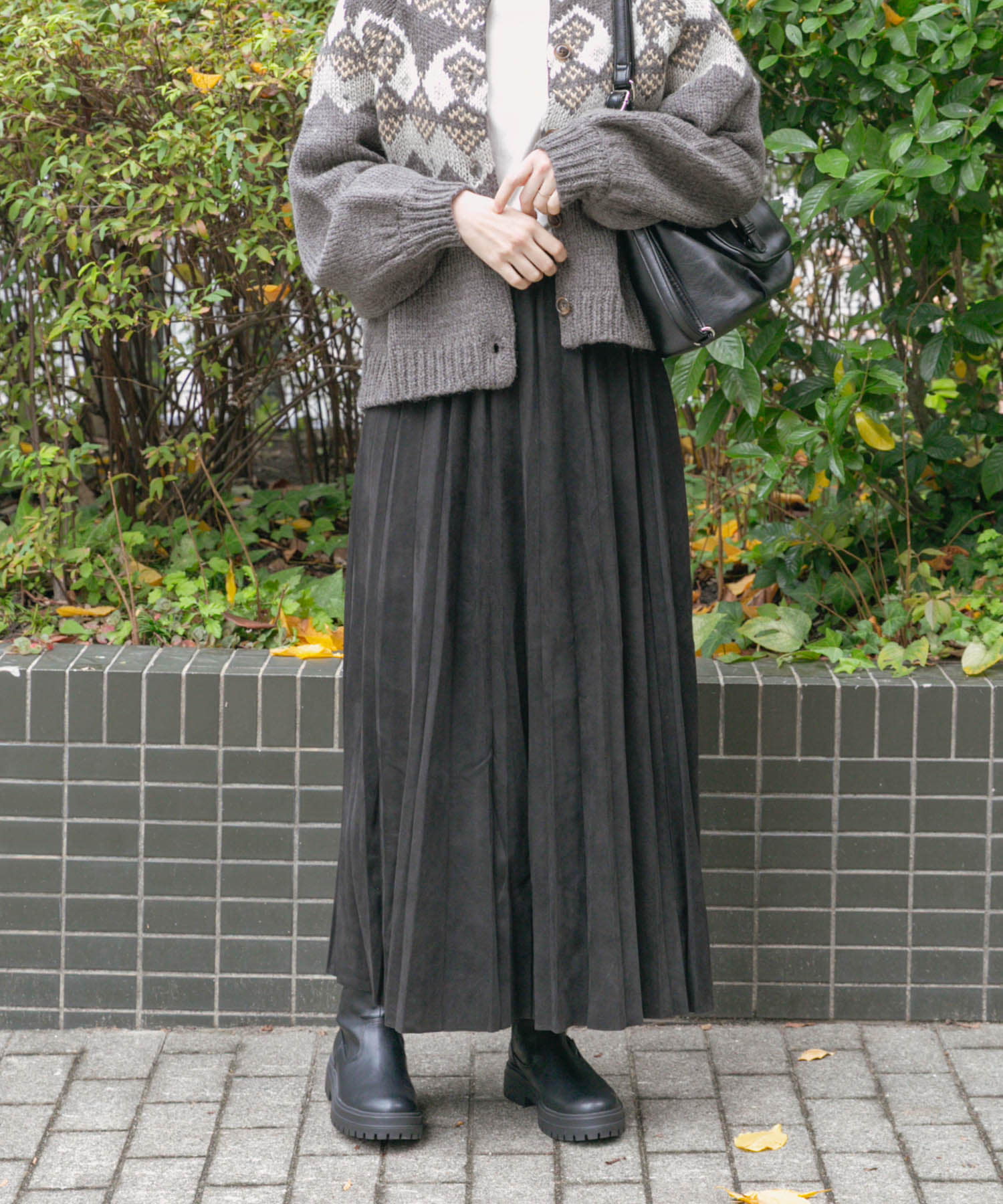 フェイクスエードプリーツスカート