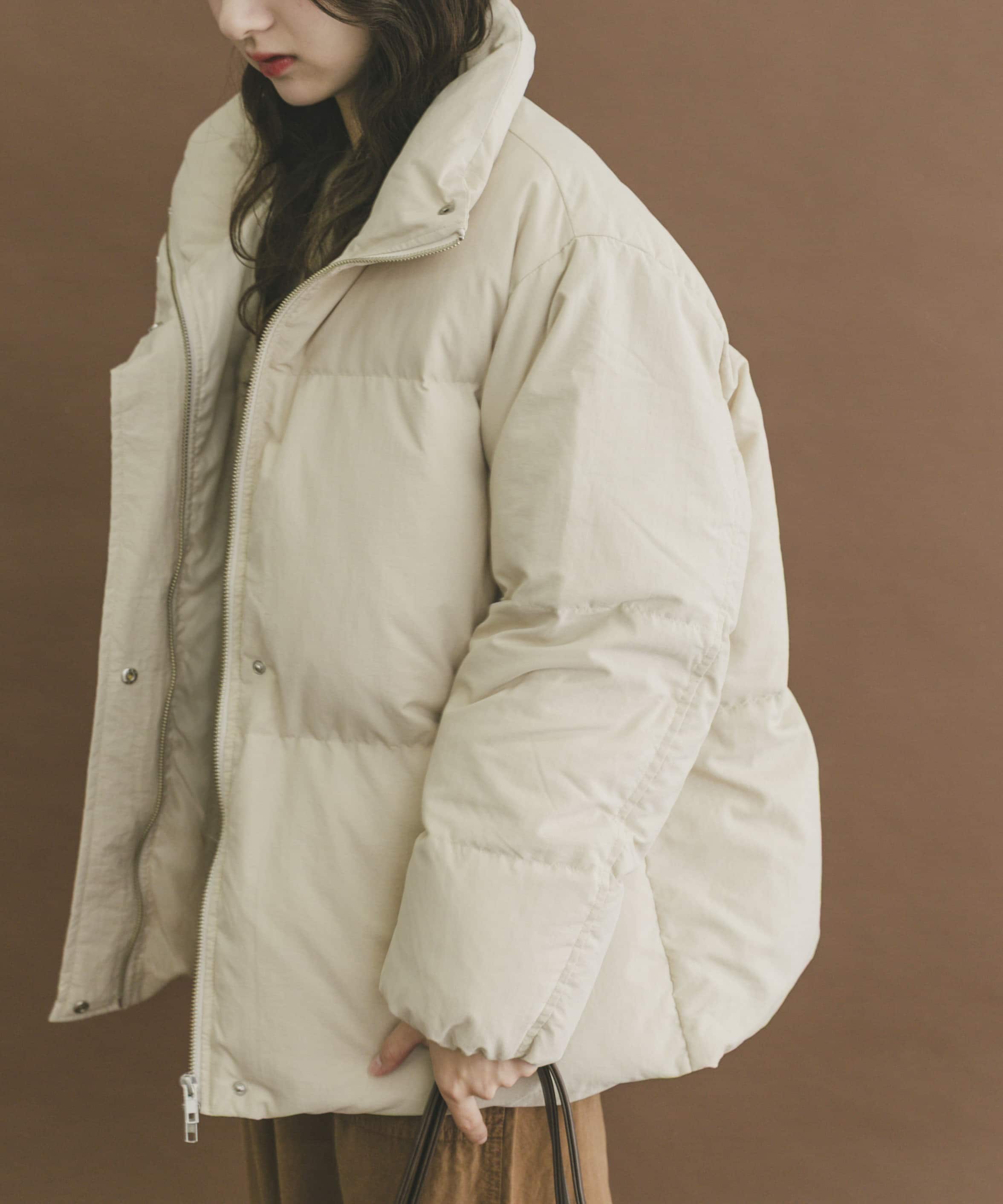 スタンドカラーダウン