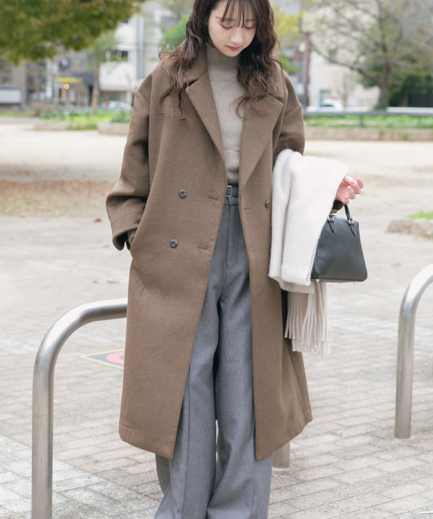 ウールブレンドビッグコート