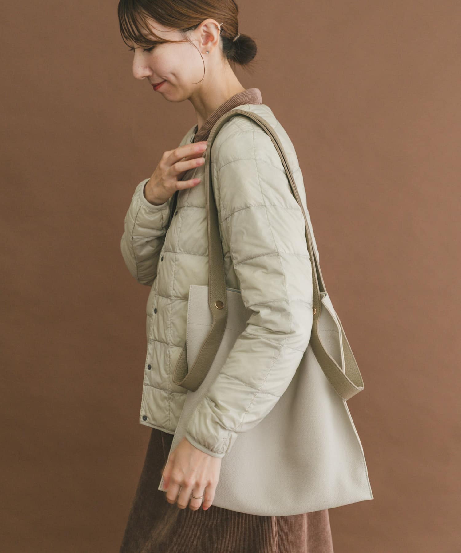 TAION　CREW NECK BUTTON DOWN JACKET