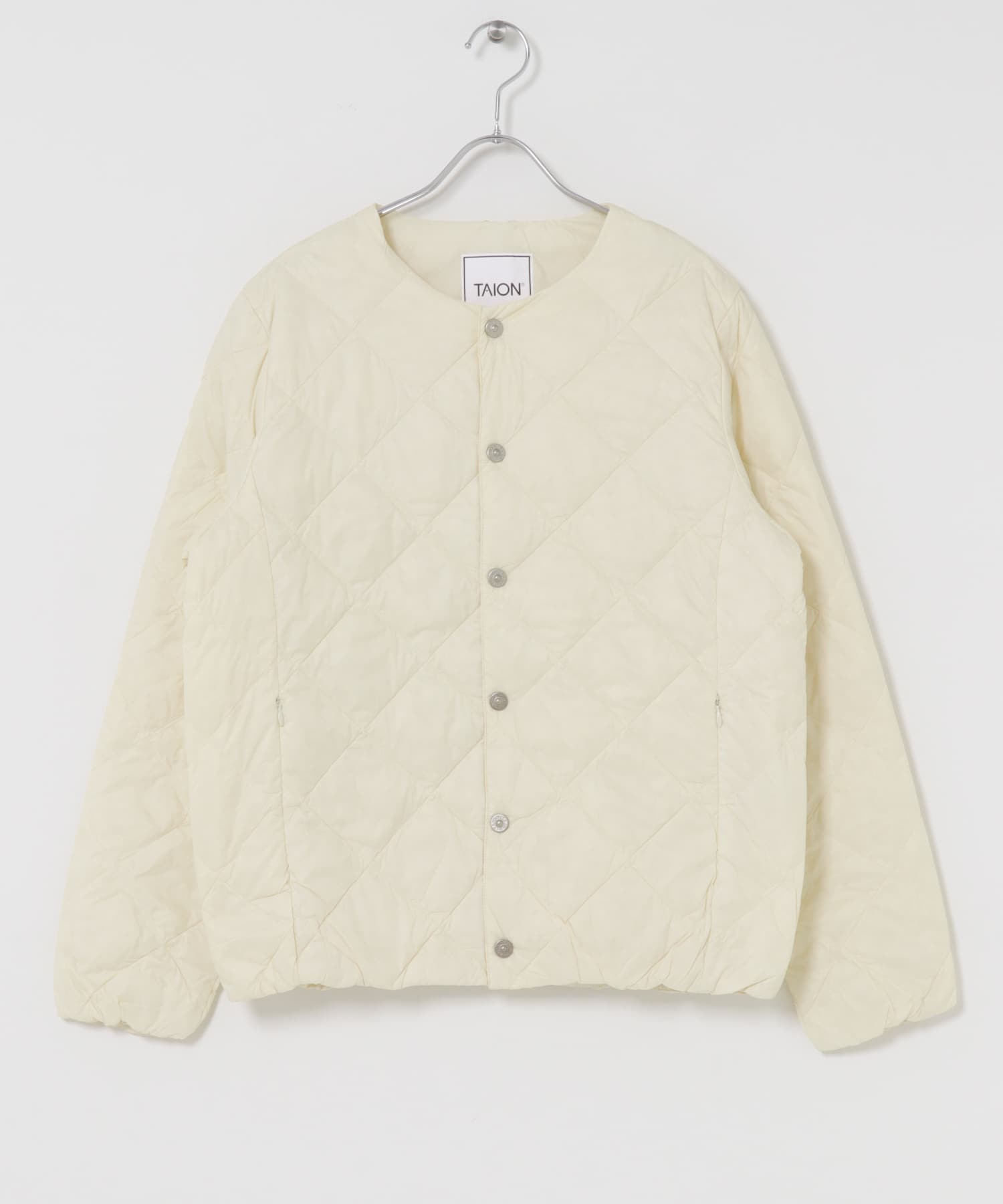 TAION　CREW NECK DOWN JACKET