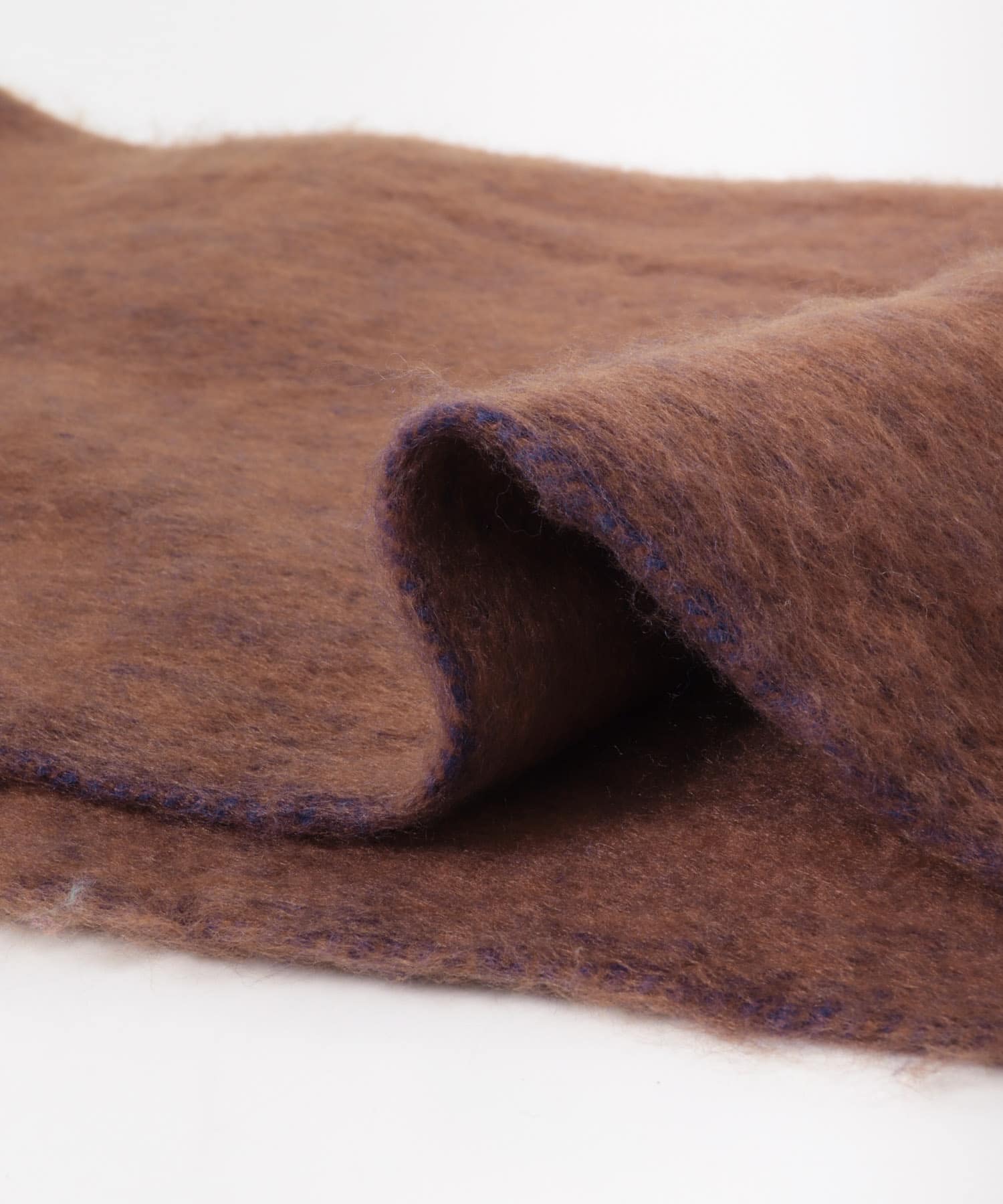 ソフトブークレストール BRN -