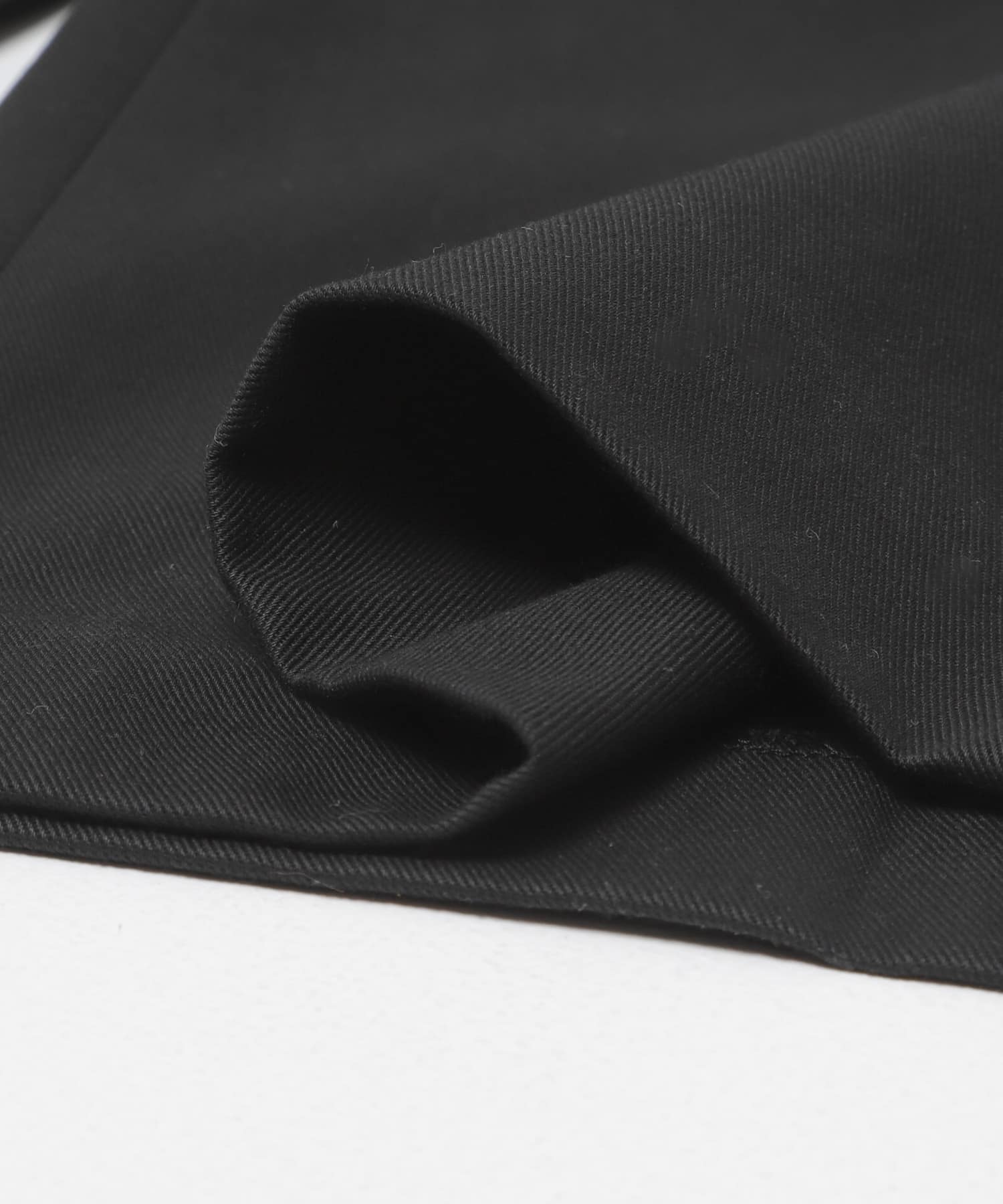 YLEVE　FINX COTTON CHINO TROUSERS BLACK 1