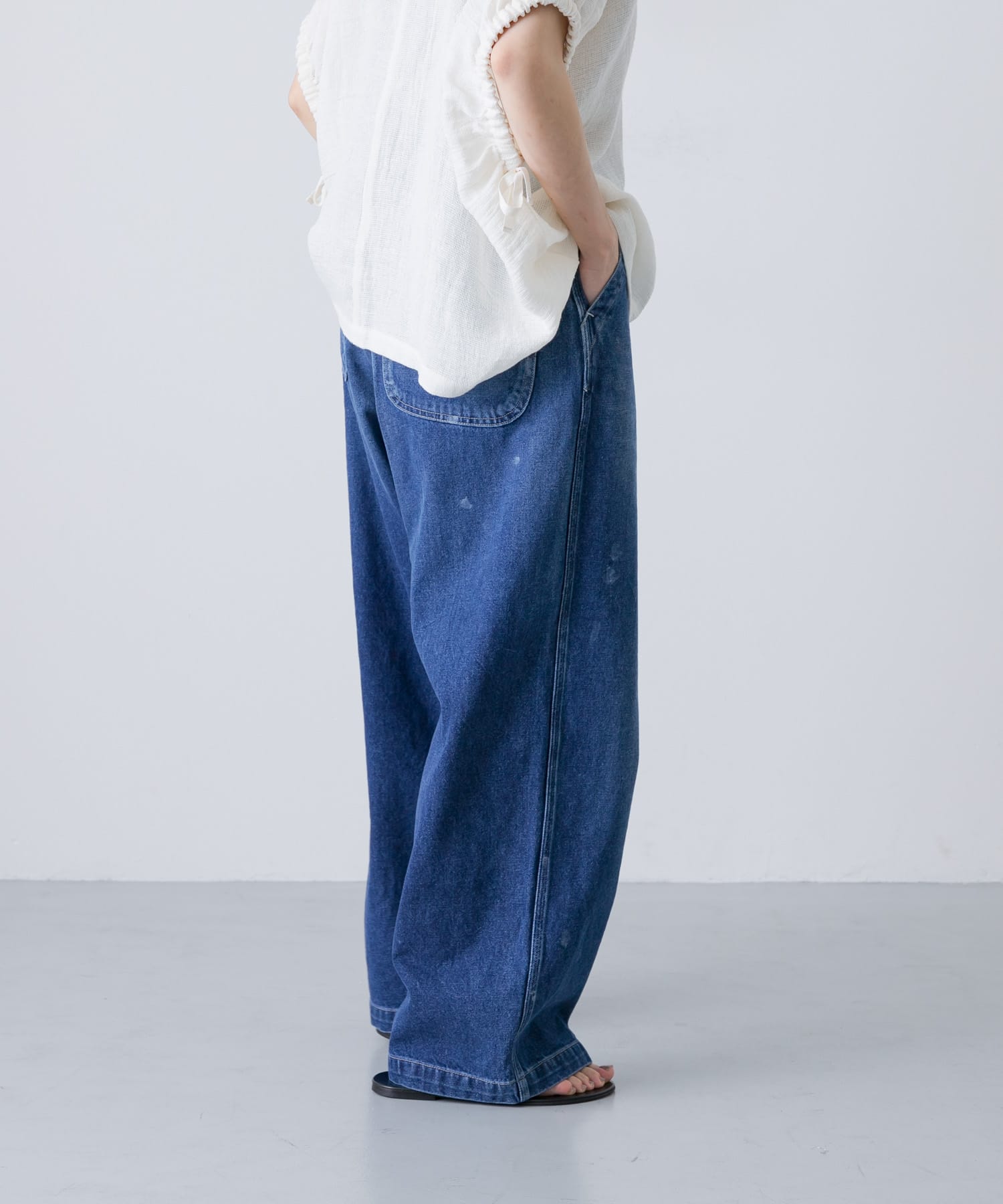 ordinary fits　BELL PANTS USD 30