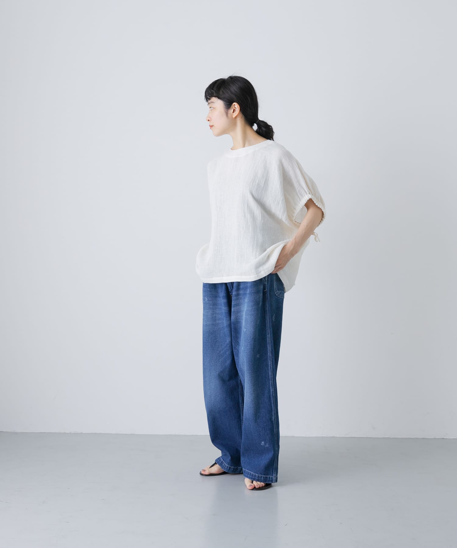 ordinary fits　BELL PANTS USD 30