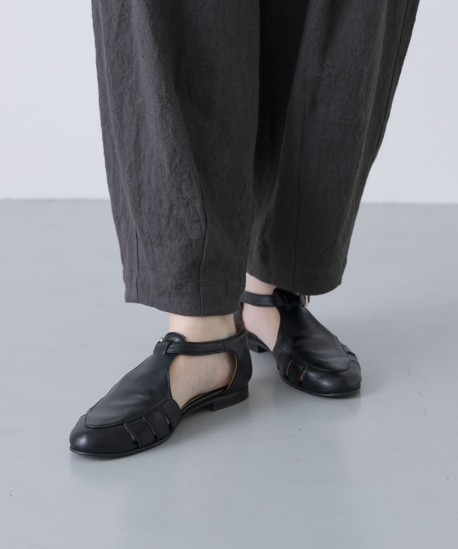 CORSO ROMA, 9　STRAP SANDAL NERO 36