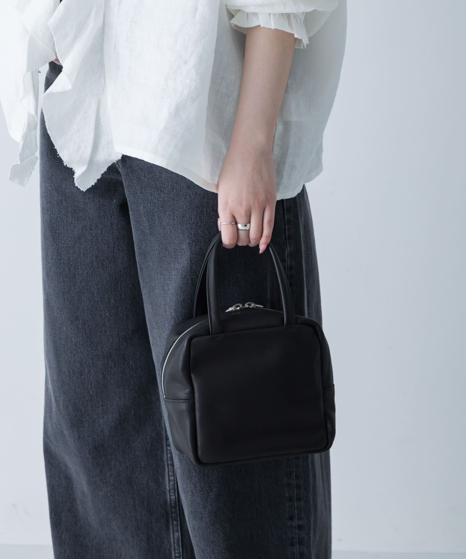 MORMYRUS　CUBE TOTE