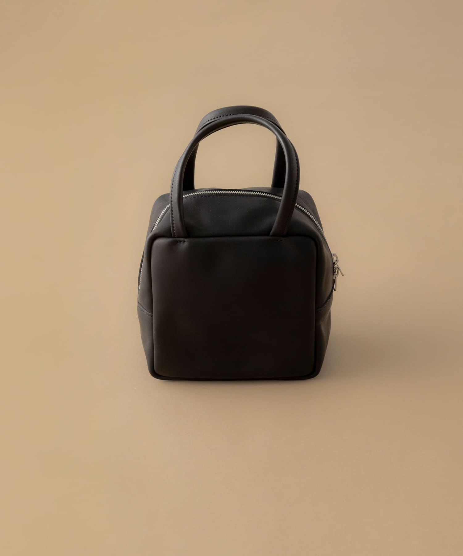 MORMYRUS　CUBE TOTE BLACK Free