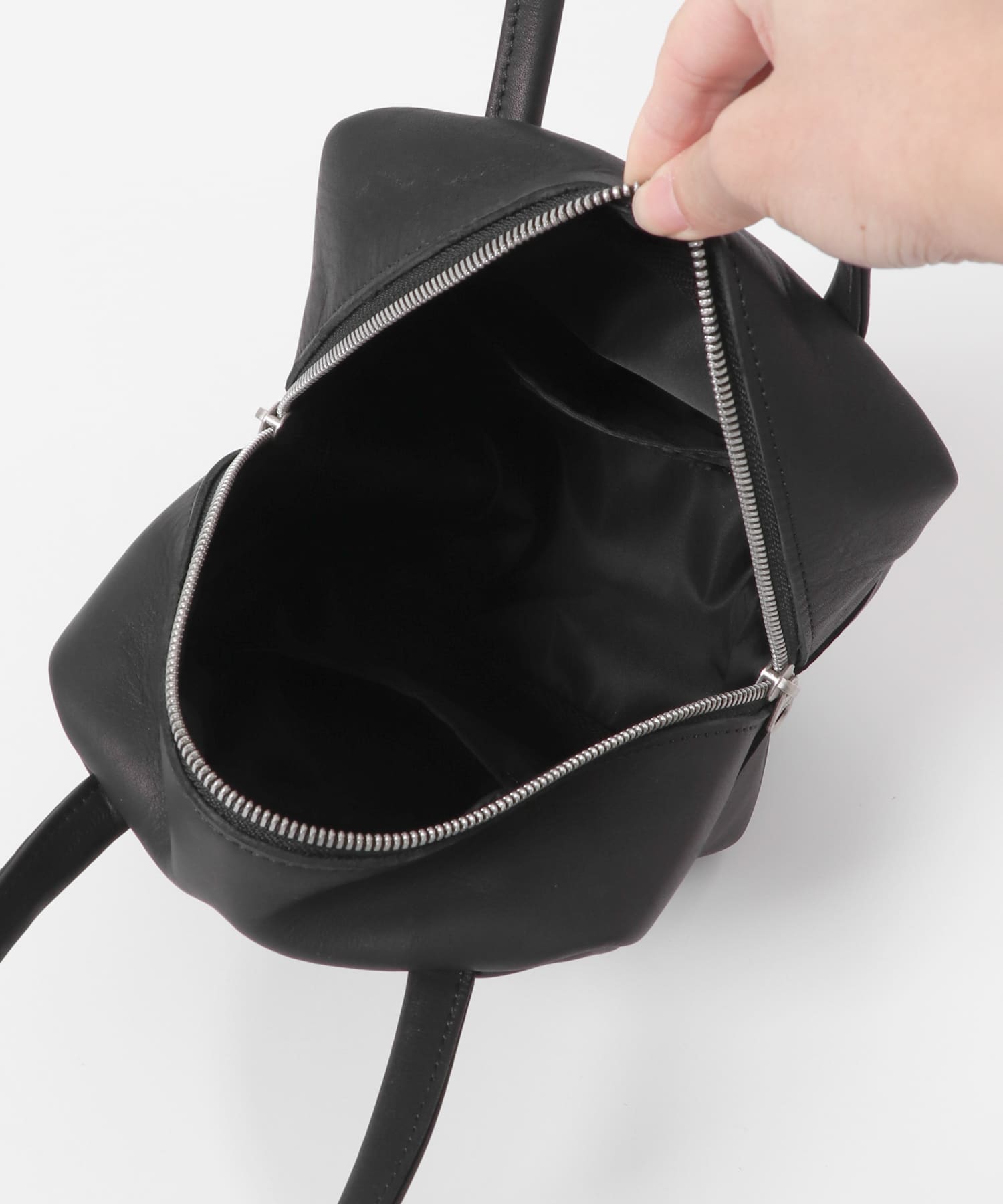 MORMYRUS　CUBE TOTE BLACK Free