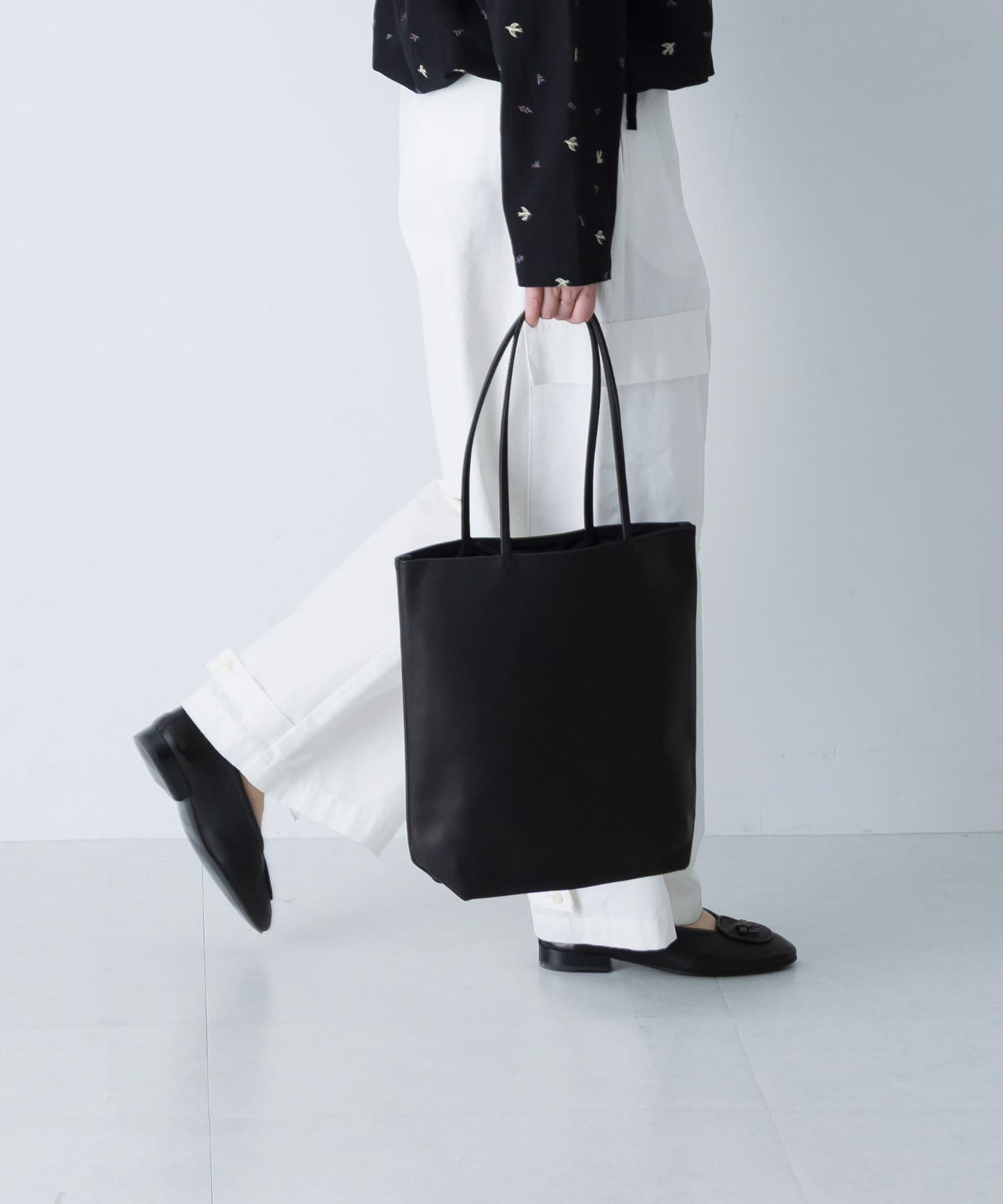 MORMYRUS TOTE(Free BLACK): バッグ｜URBAN RESEARCH公式ファッション通販