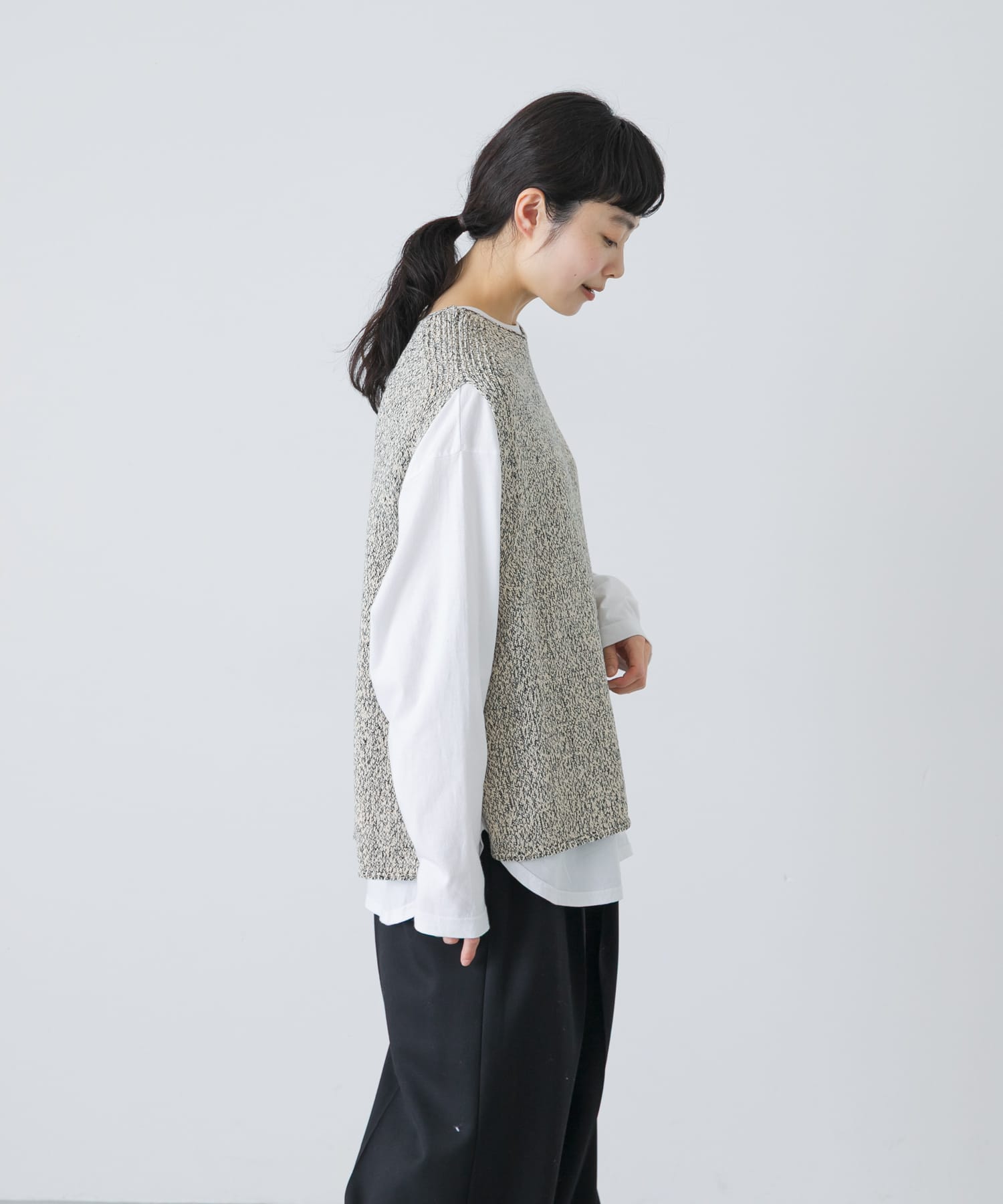 L/BEIGE