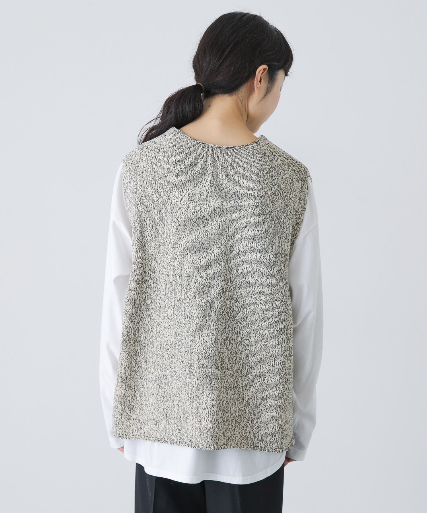 L/BEIGE