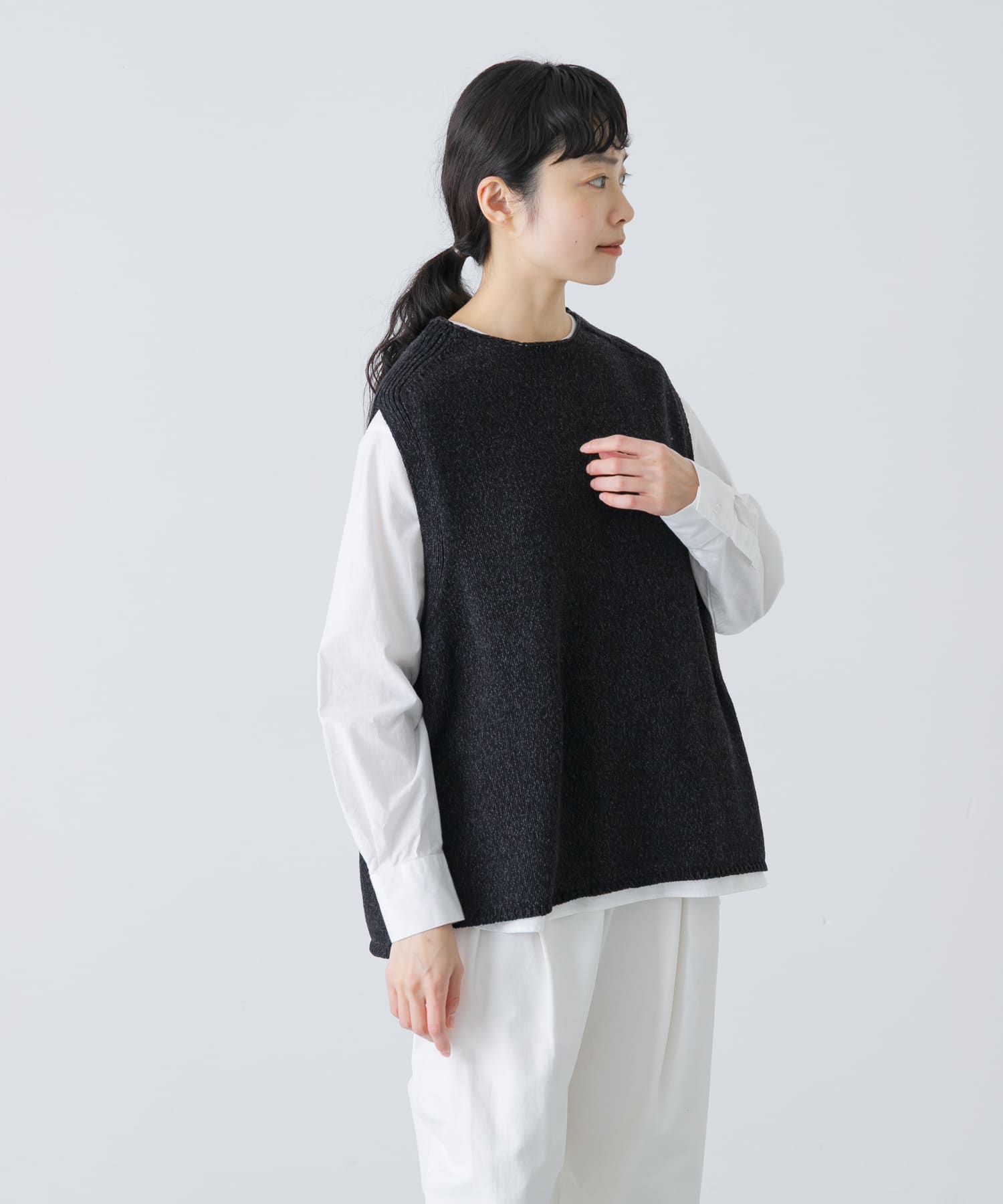 新品タグ付き　かぐれ　テープヤーンニットベスト　アーバンリサーチドアーズ テープヤーンニットベスト(Free L/BEIGE): トップス｜URBAN RESEARCH