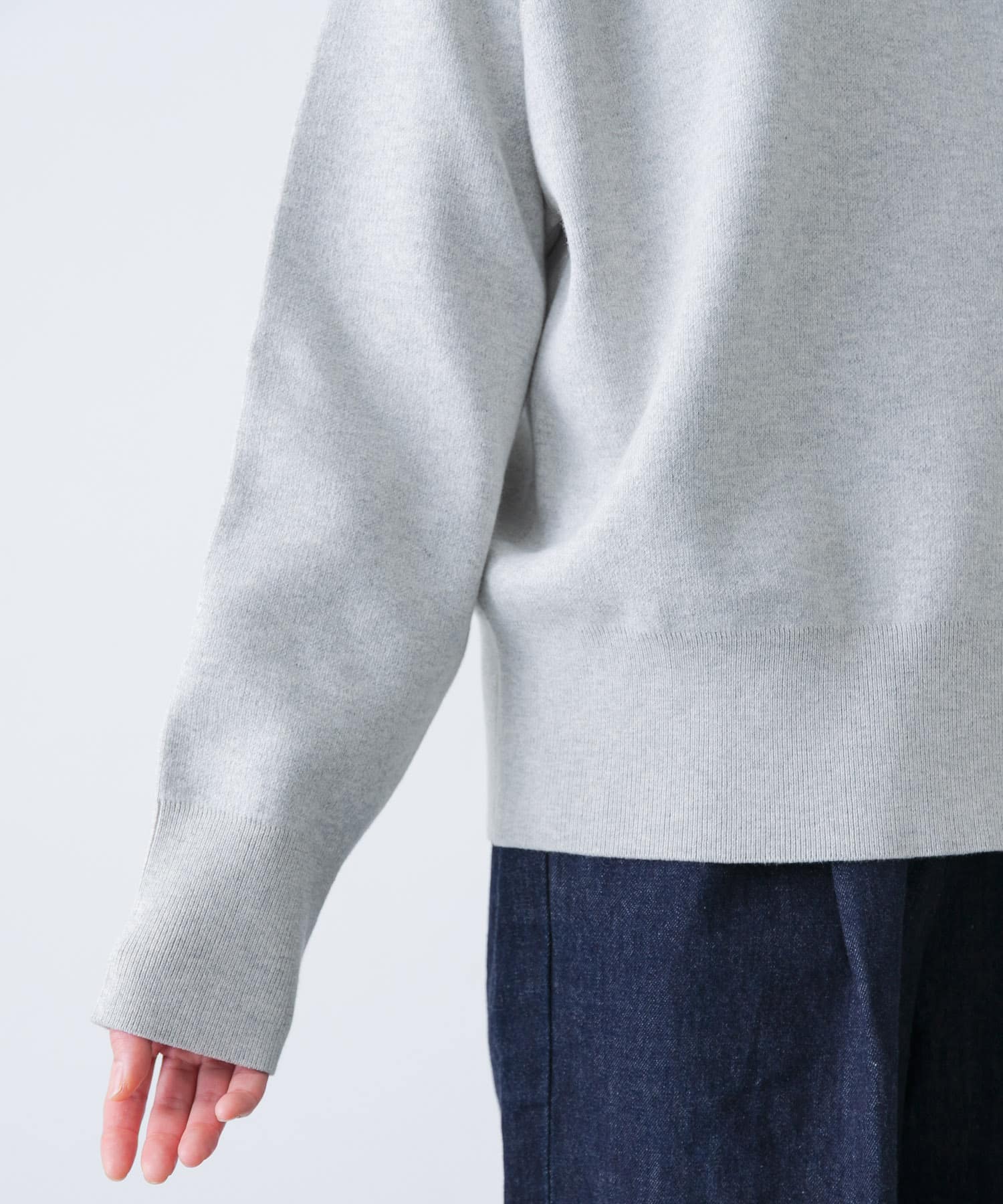 LIGHT GRAY