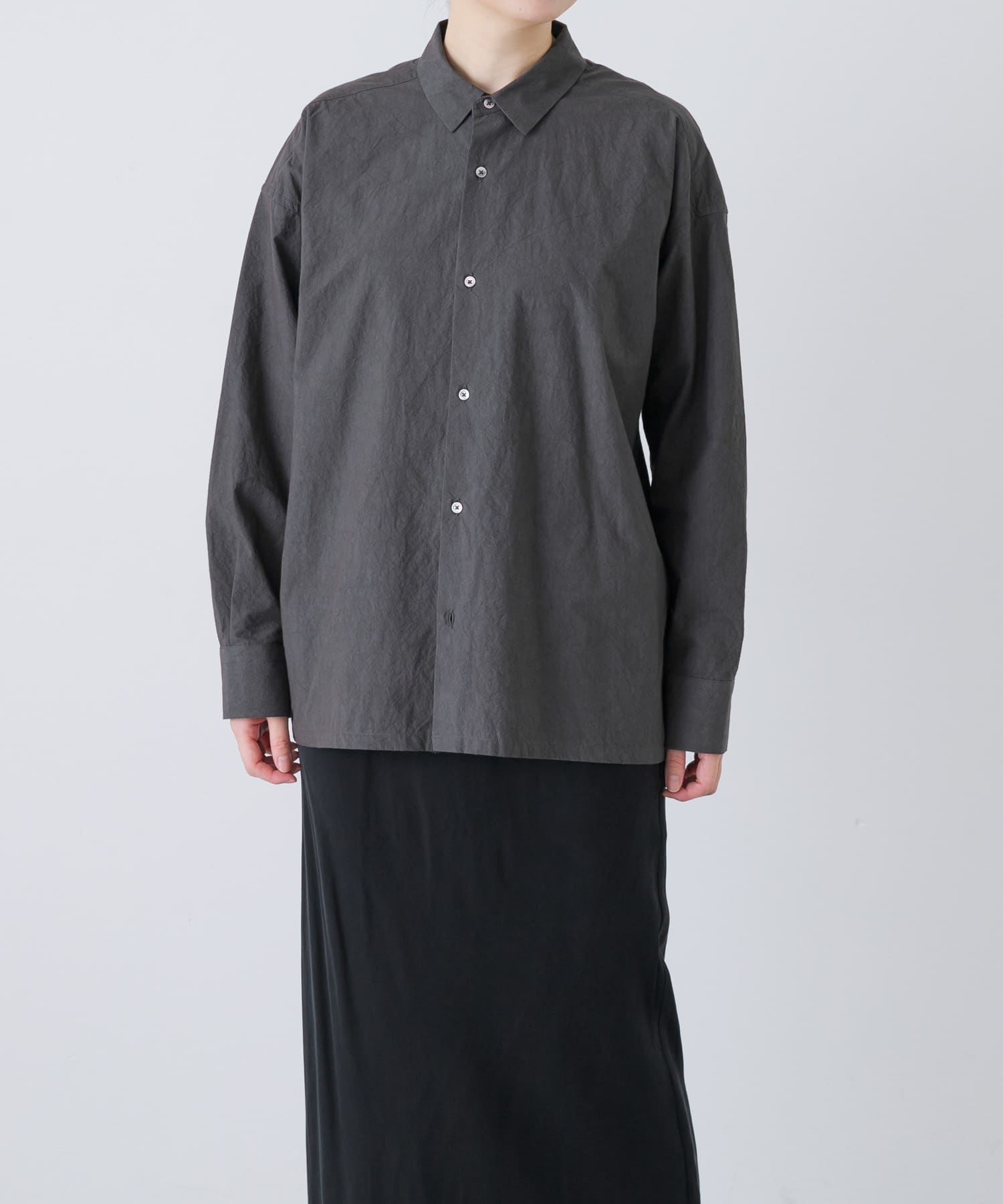 『ユニセックス』コットンレギュラーカラーボックスシャツ CHARCOAL 1