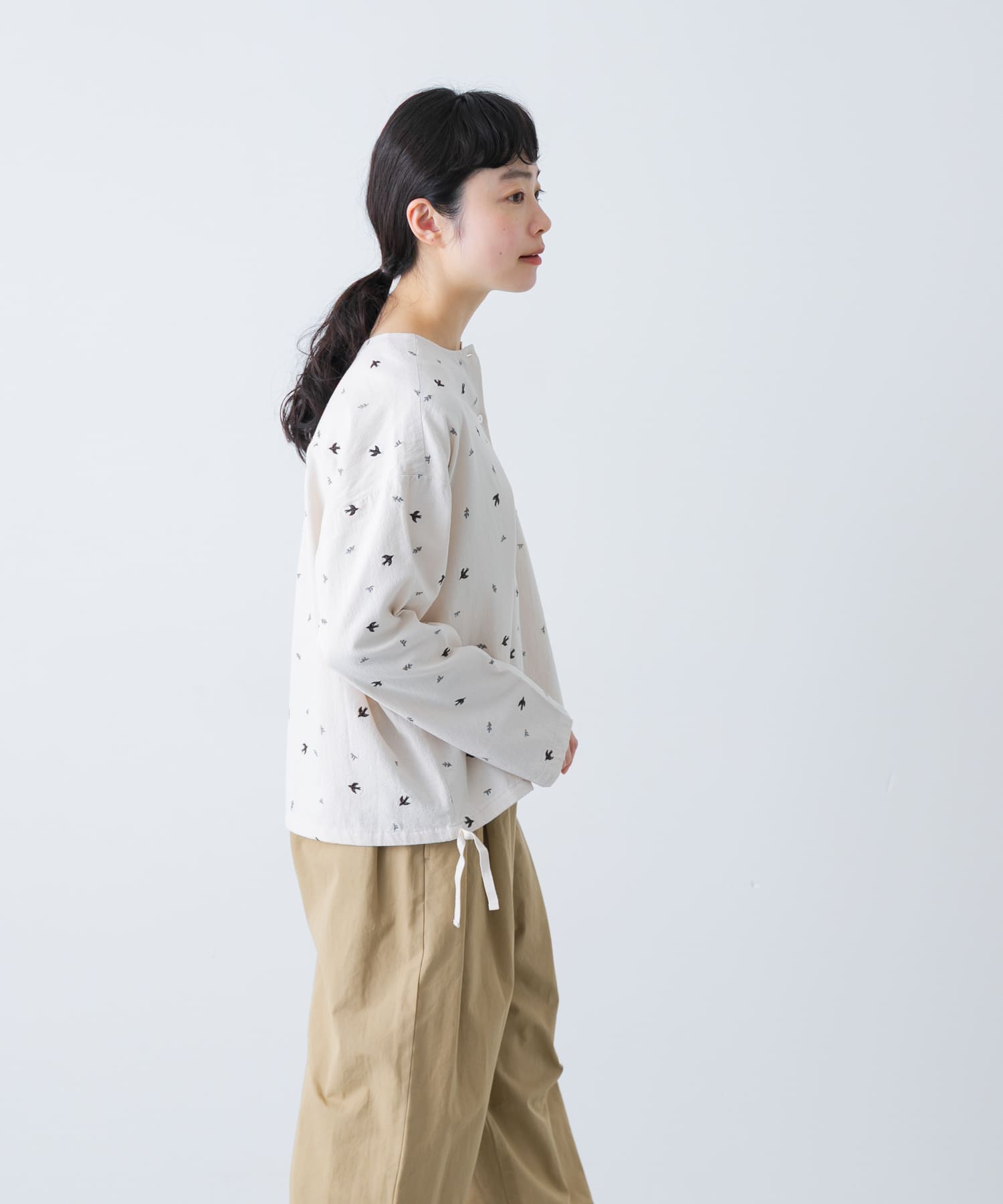 IVORY
