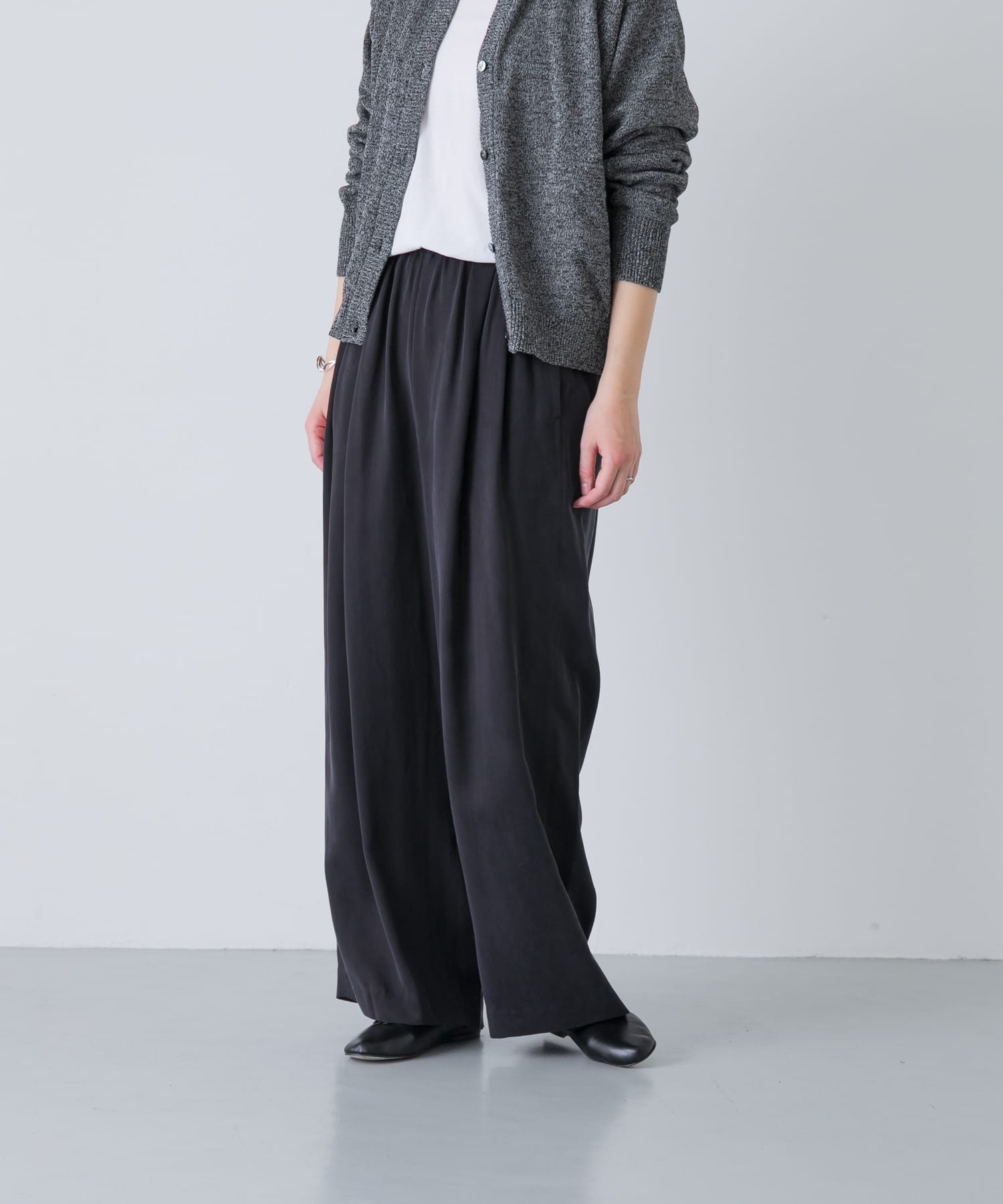 キュプラストレートパンツ