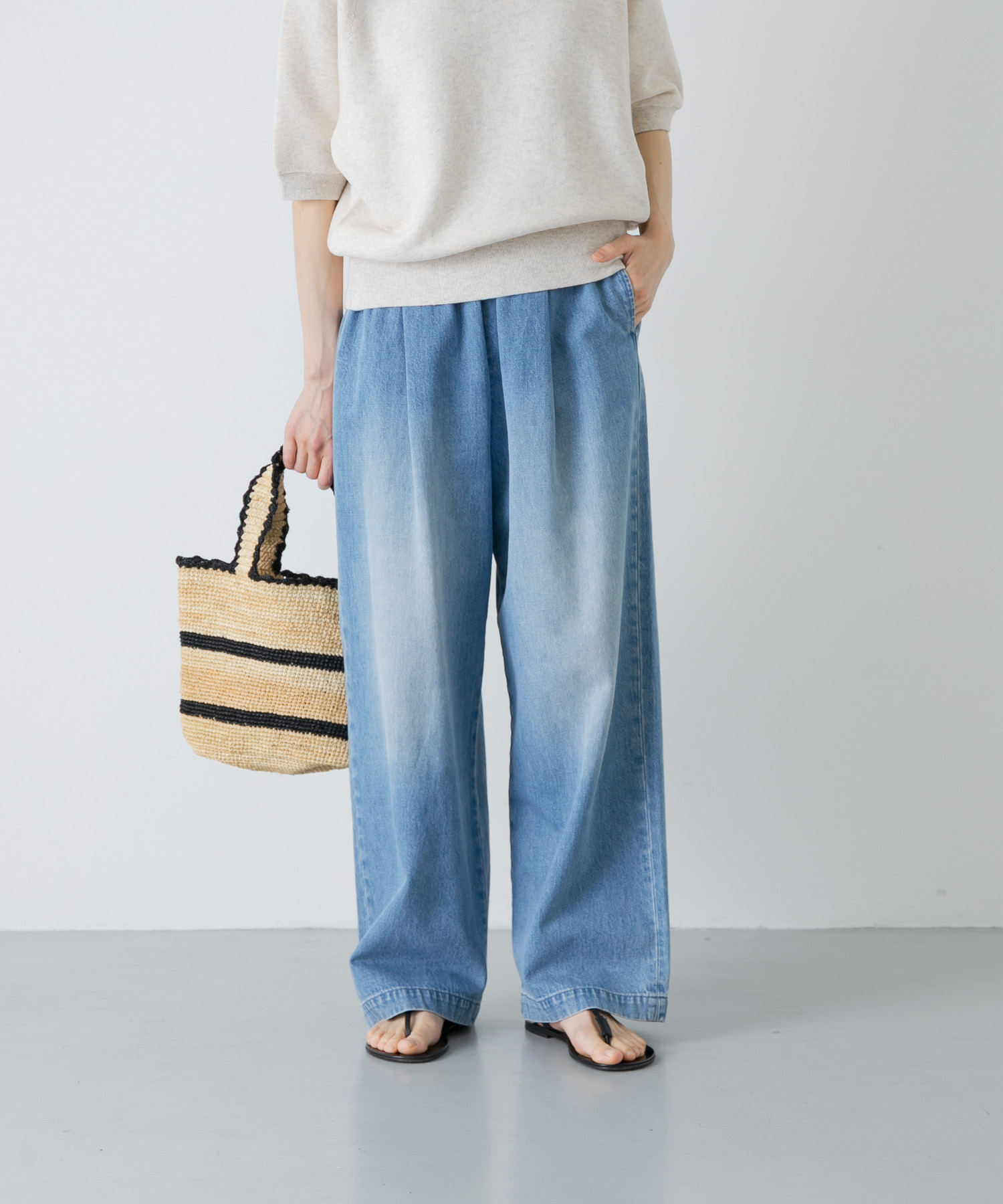 フェードデニムイージーパンツ