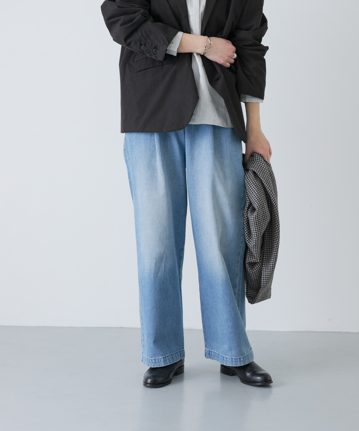 フェードデニムイージーパンツ