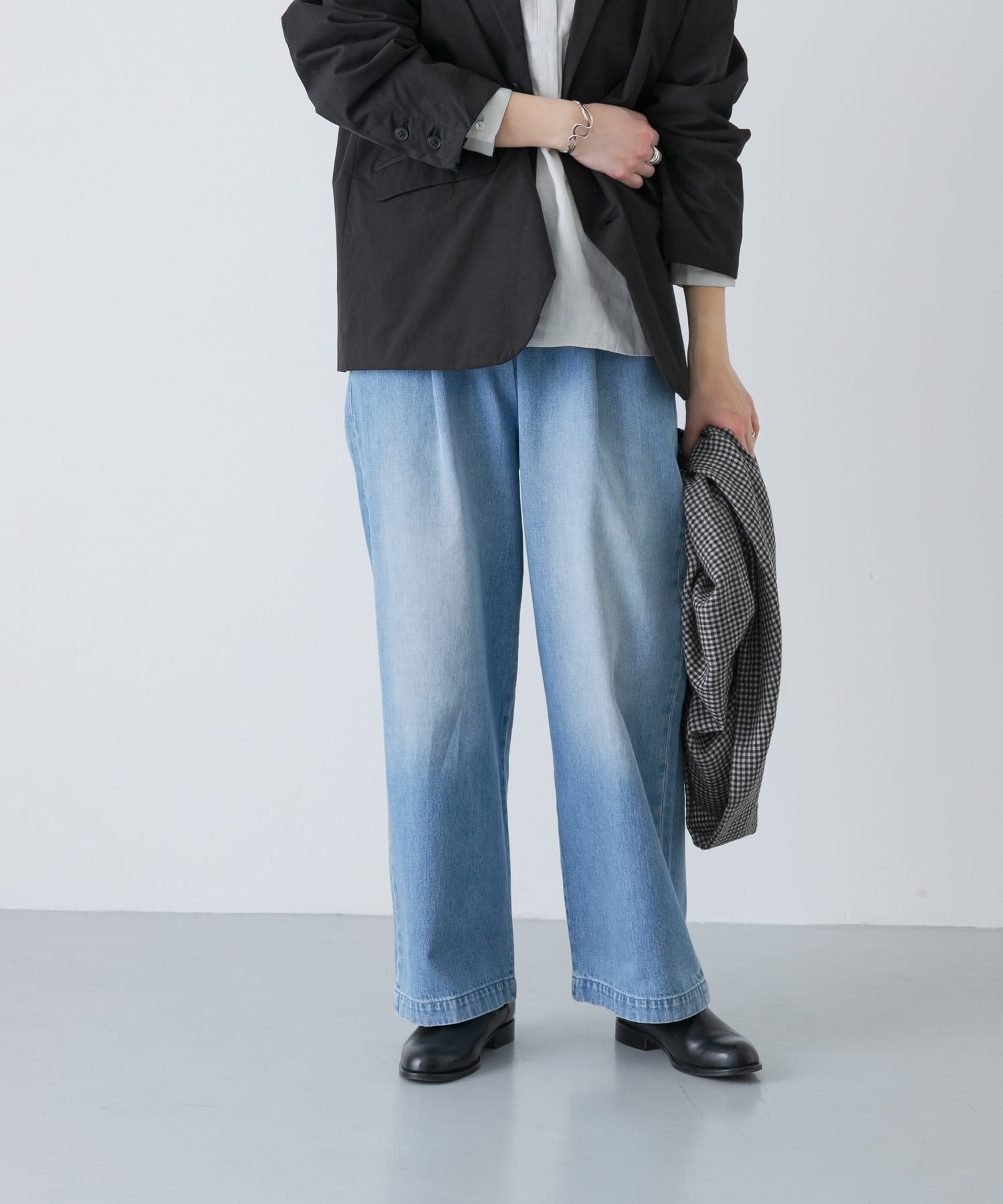 フェードデニムイージーパンツ(Free L/INDIGO): ボトム｜URBAN