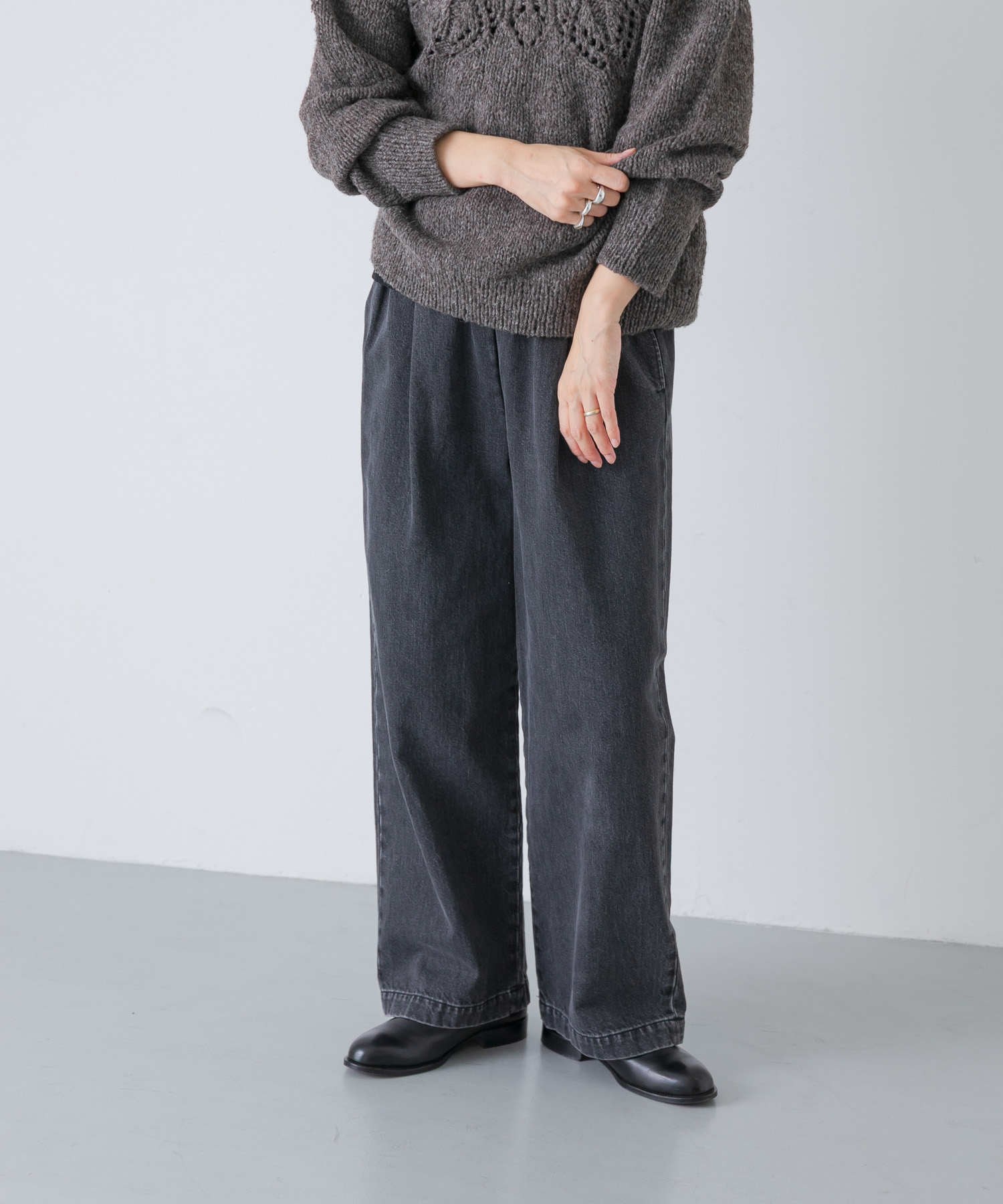 フェードデニムイージーパンツ