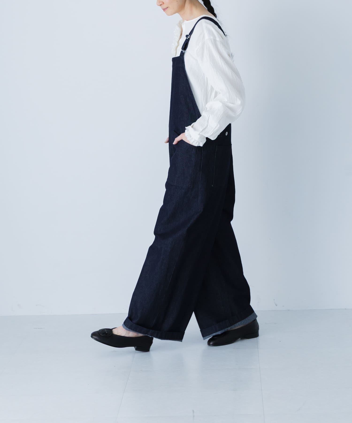 かぐれ　バッククロスサロペット　Black バッククロスサロペット(Free BLACK): ボトム｜URBAN RESEARCH公式