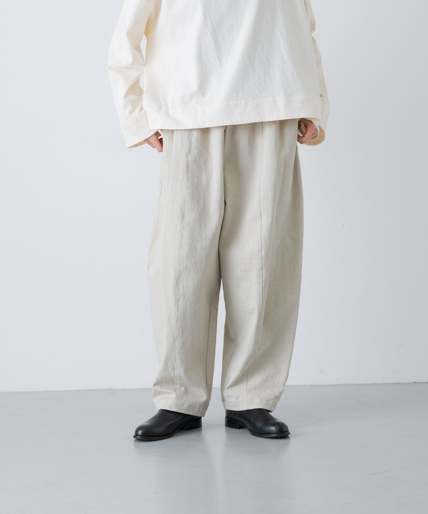 IVORY