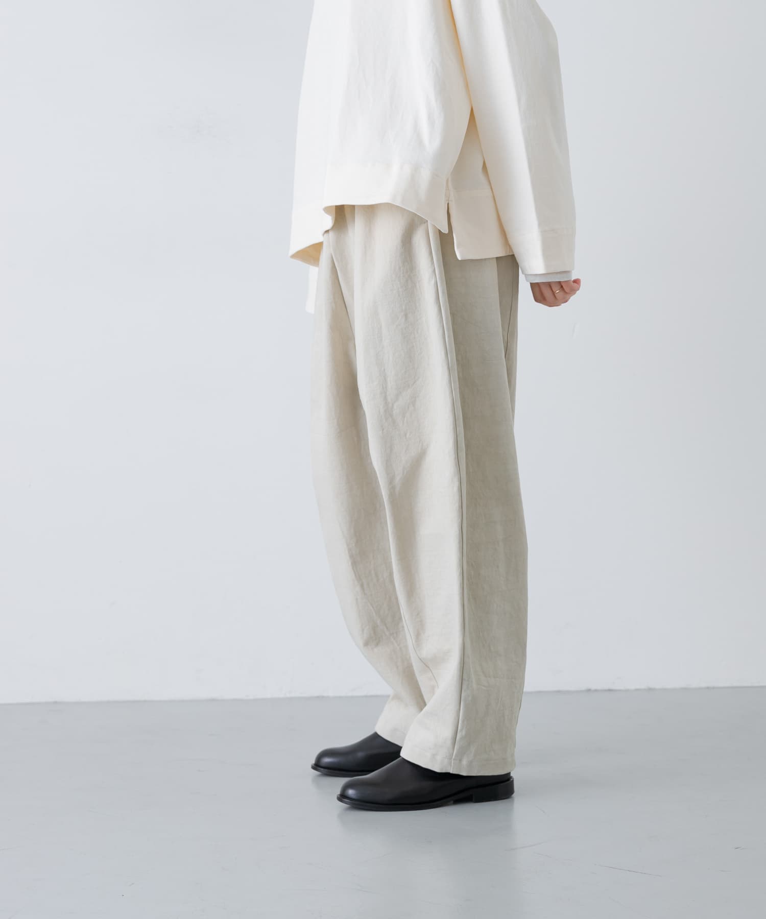 IVORY
