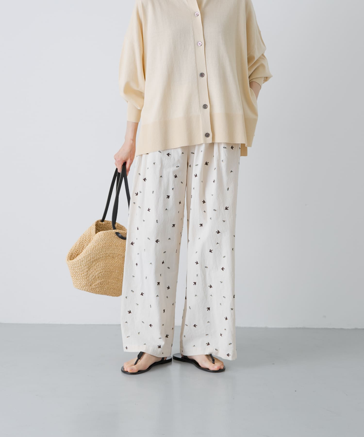 IVORY