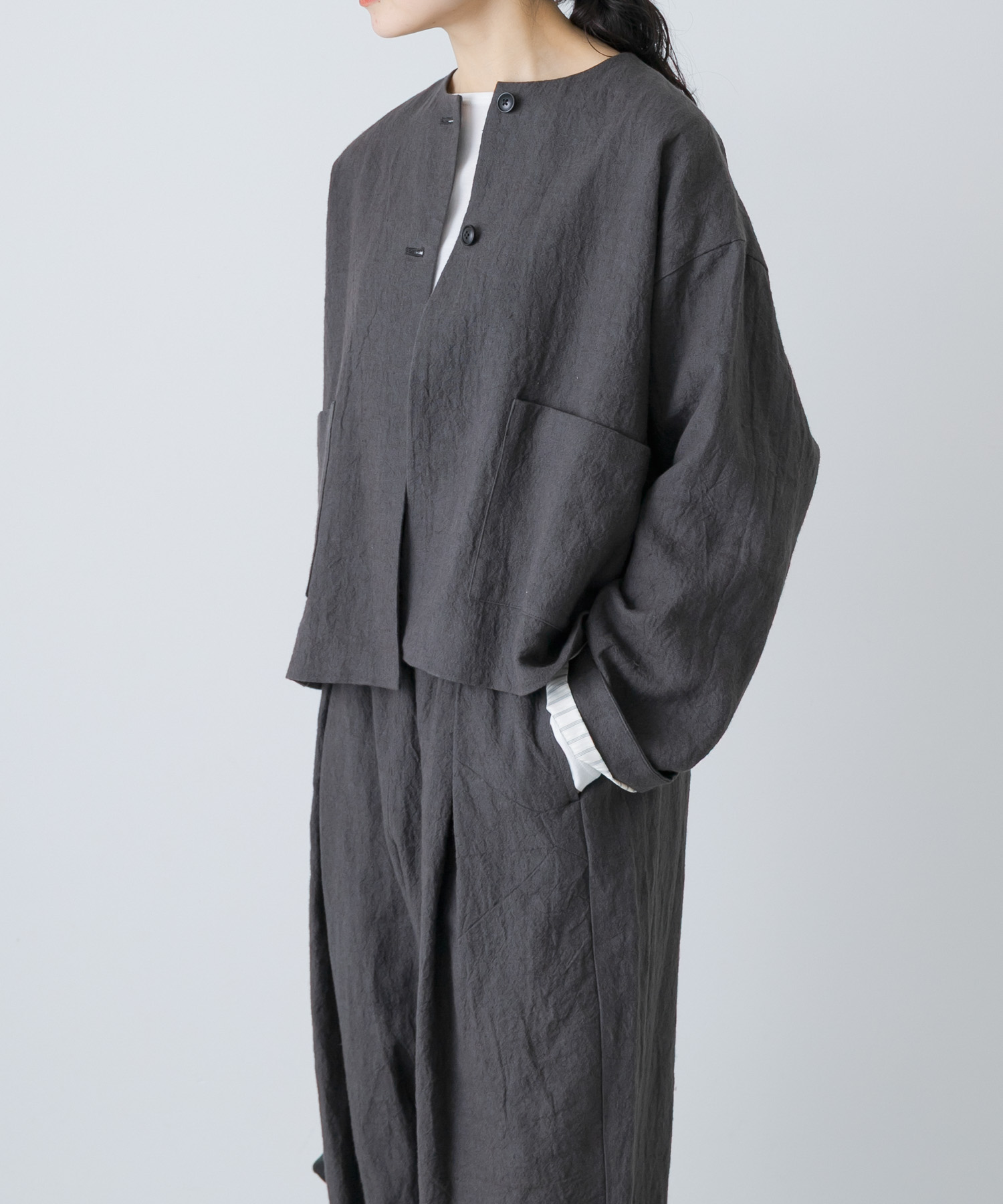 リネンラミーノーカラージャケット