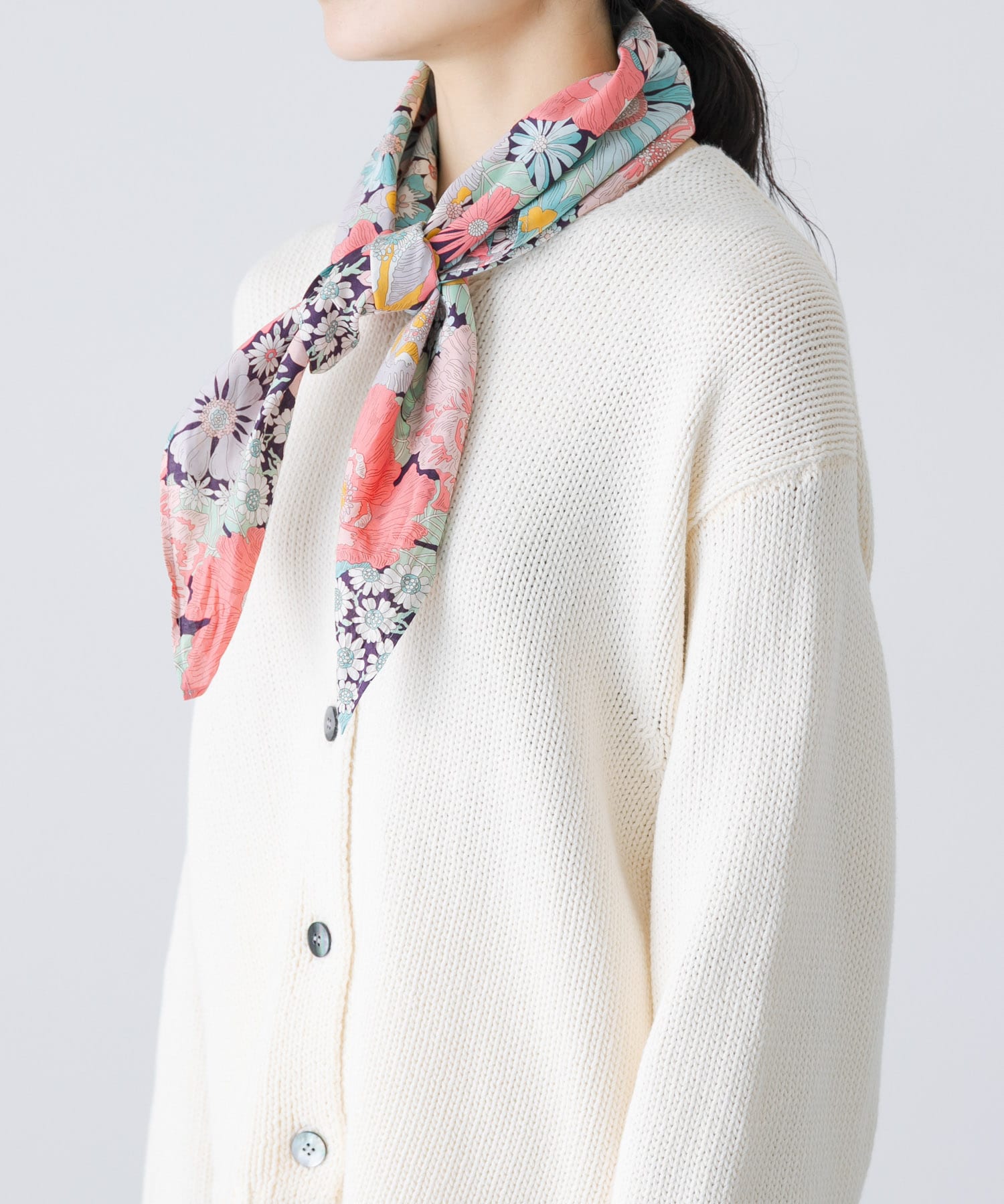 リバティプリントスカーフ