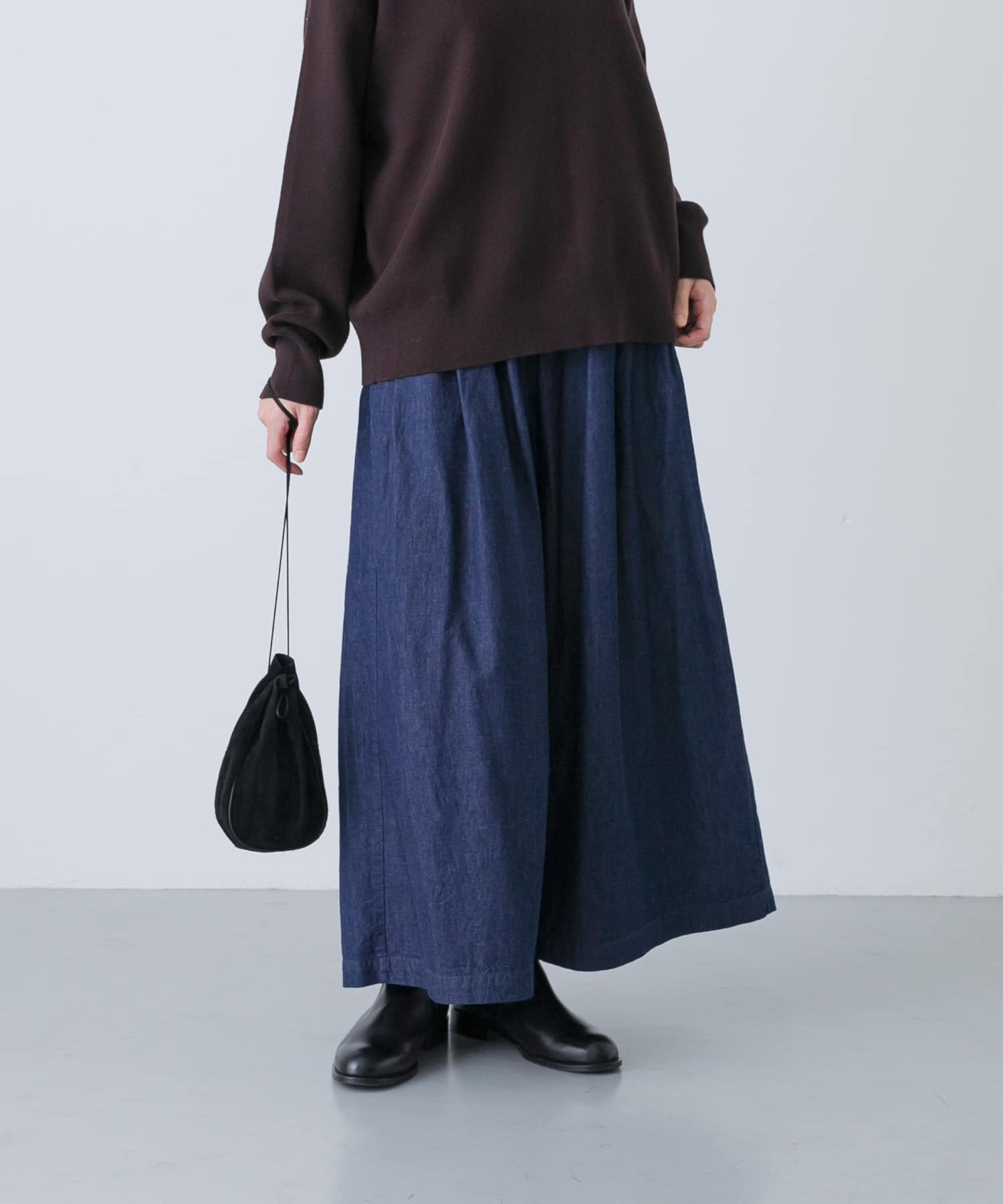 デニムタックワイドパンツ