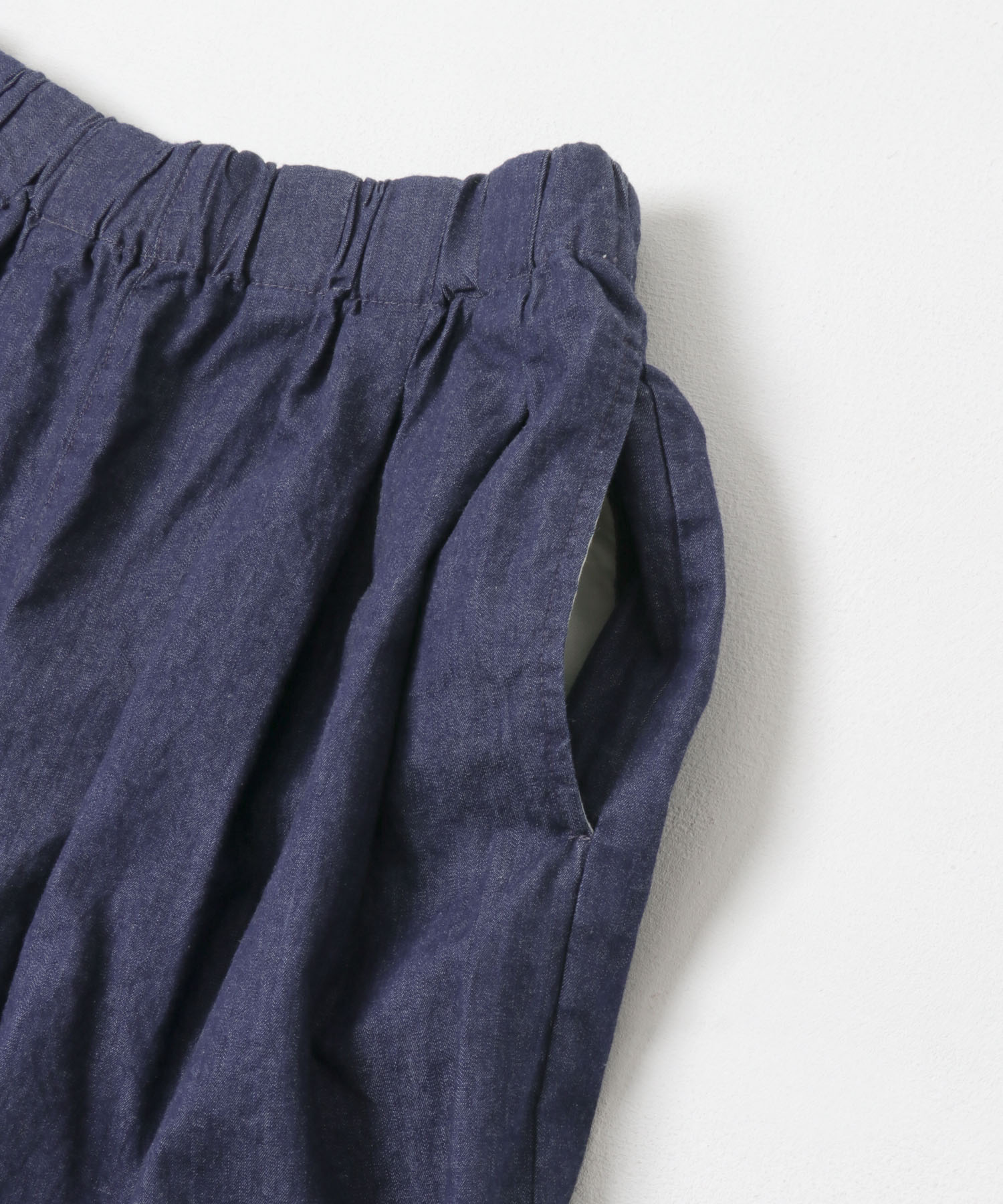 デニムタックワイドパンツ INDIGO Free