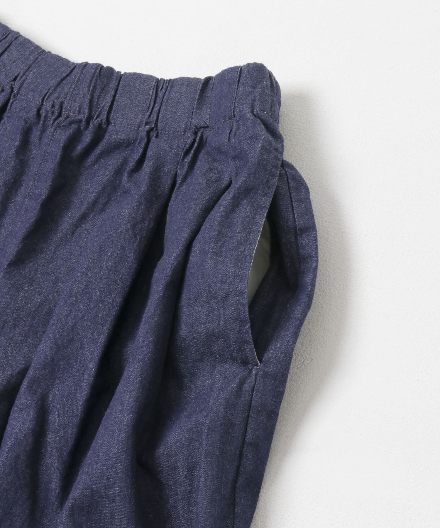 デニムタックワイドパンツ INDIGO Free