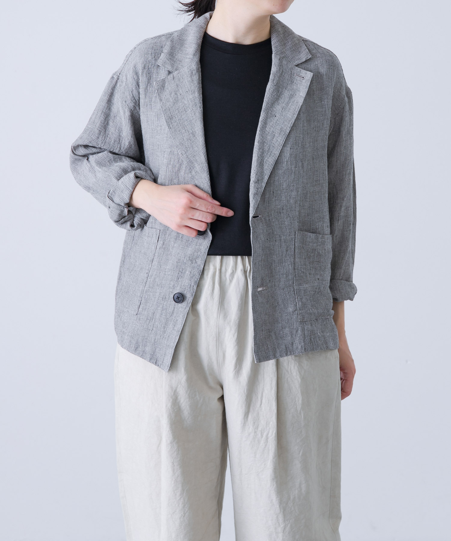 GRAY