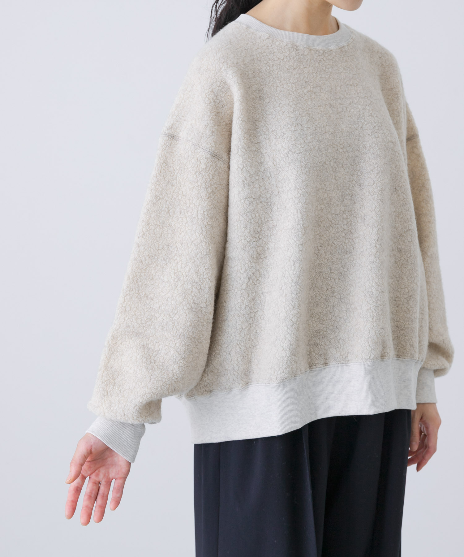 L/BEIGE