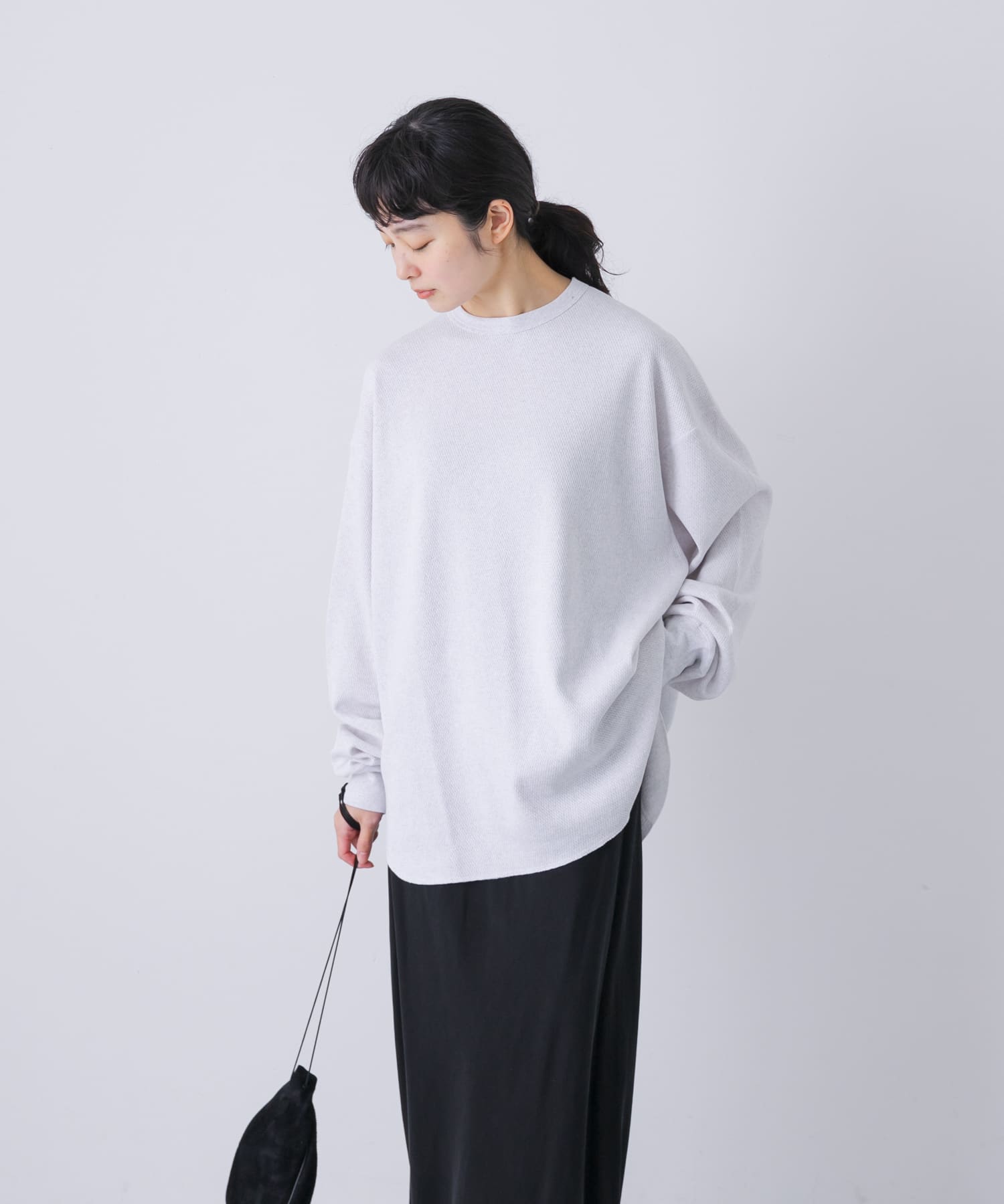 LIGHT GRAY