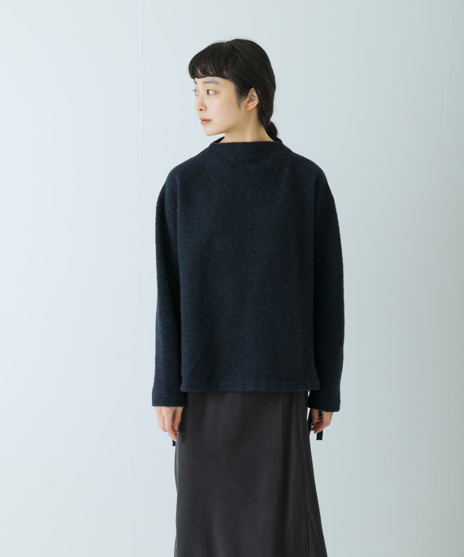 ウールループボトルネックプルオーバー