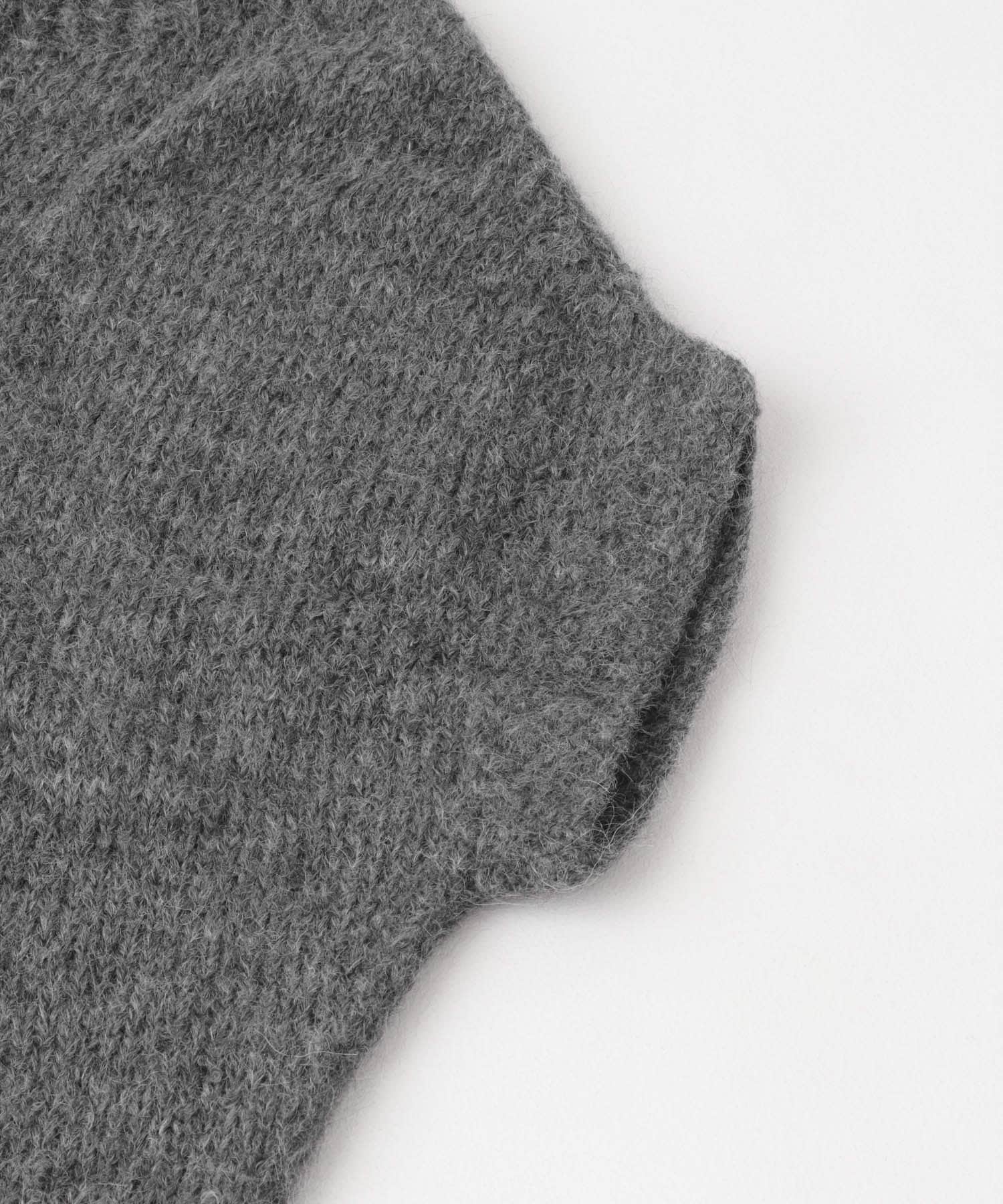 DARK GRAY