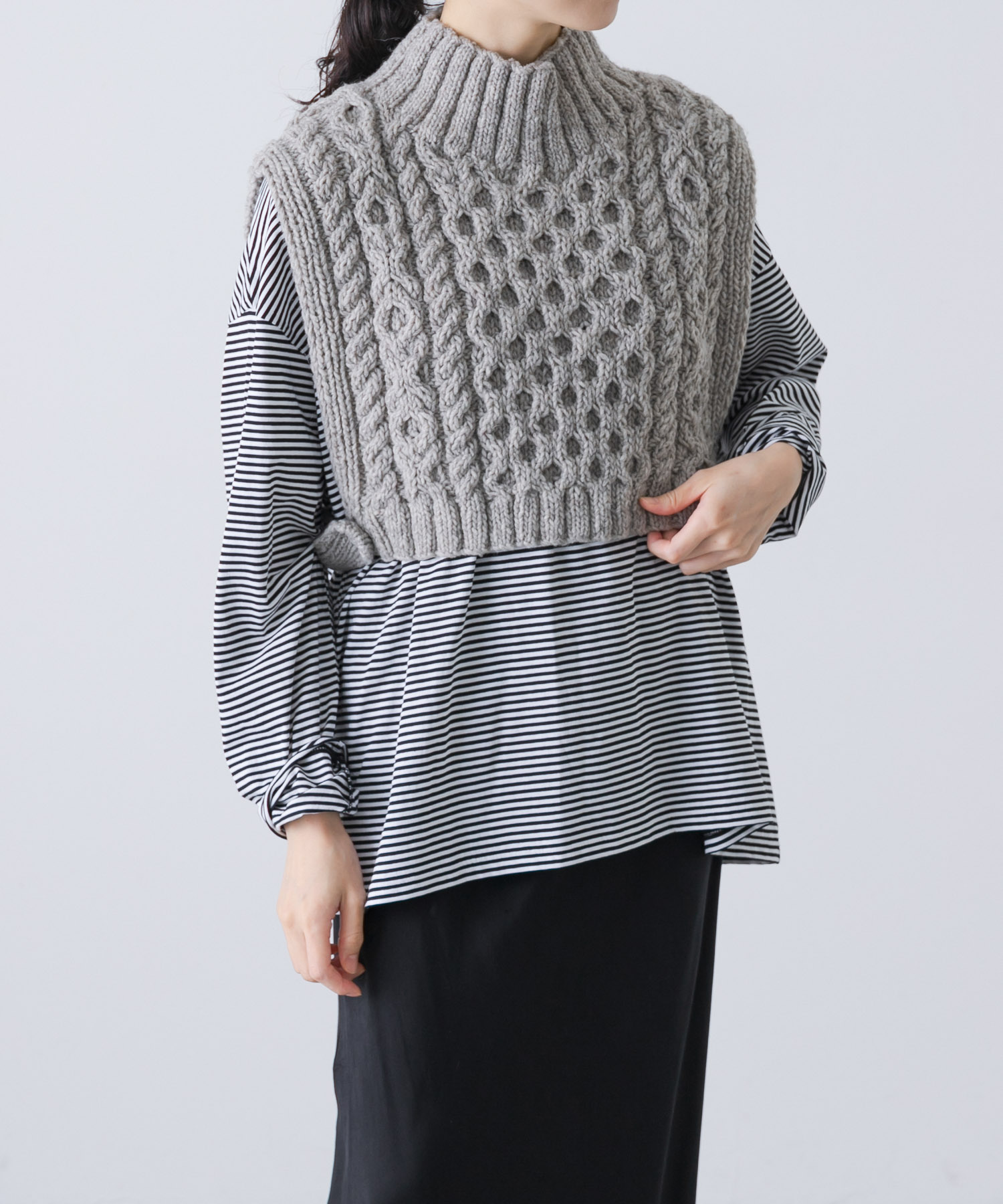 ペルータートルショートベスト