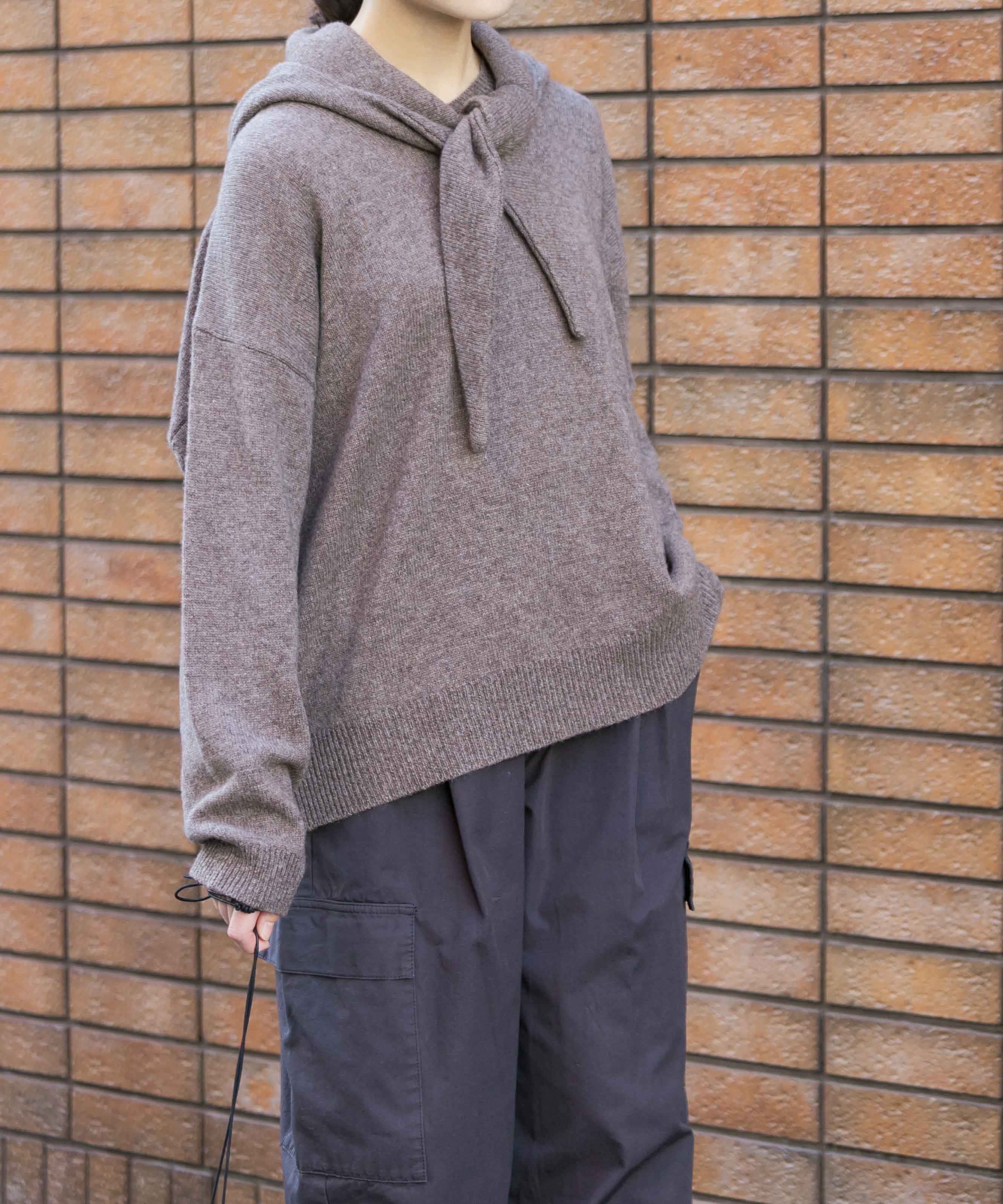 ヤクウールVネックニット(Free CHARCOAL): トップス｜URBAN RESEARCH