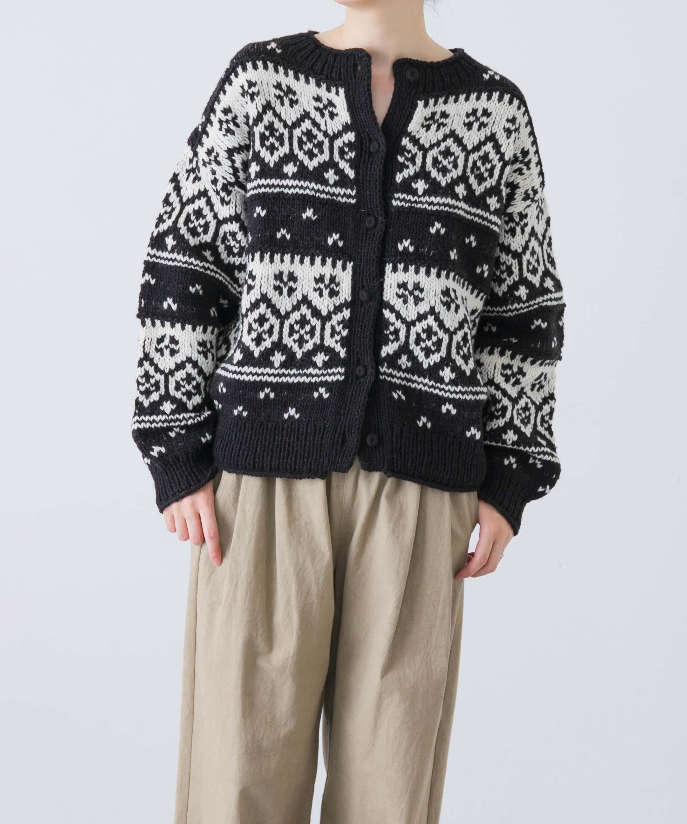 ペルーノルディックカーディガン