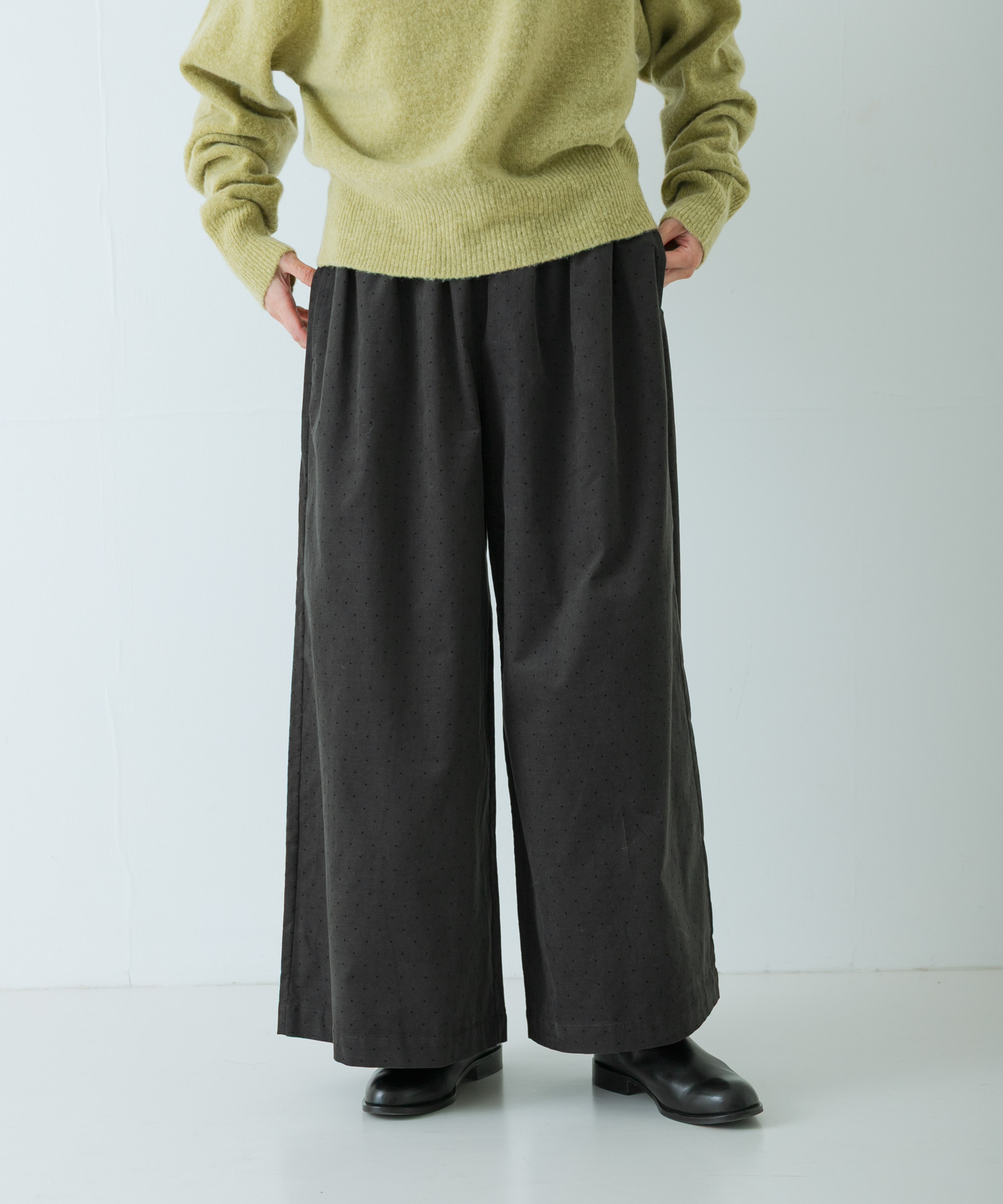 ドットコーデュロイワイドパンツ
