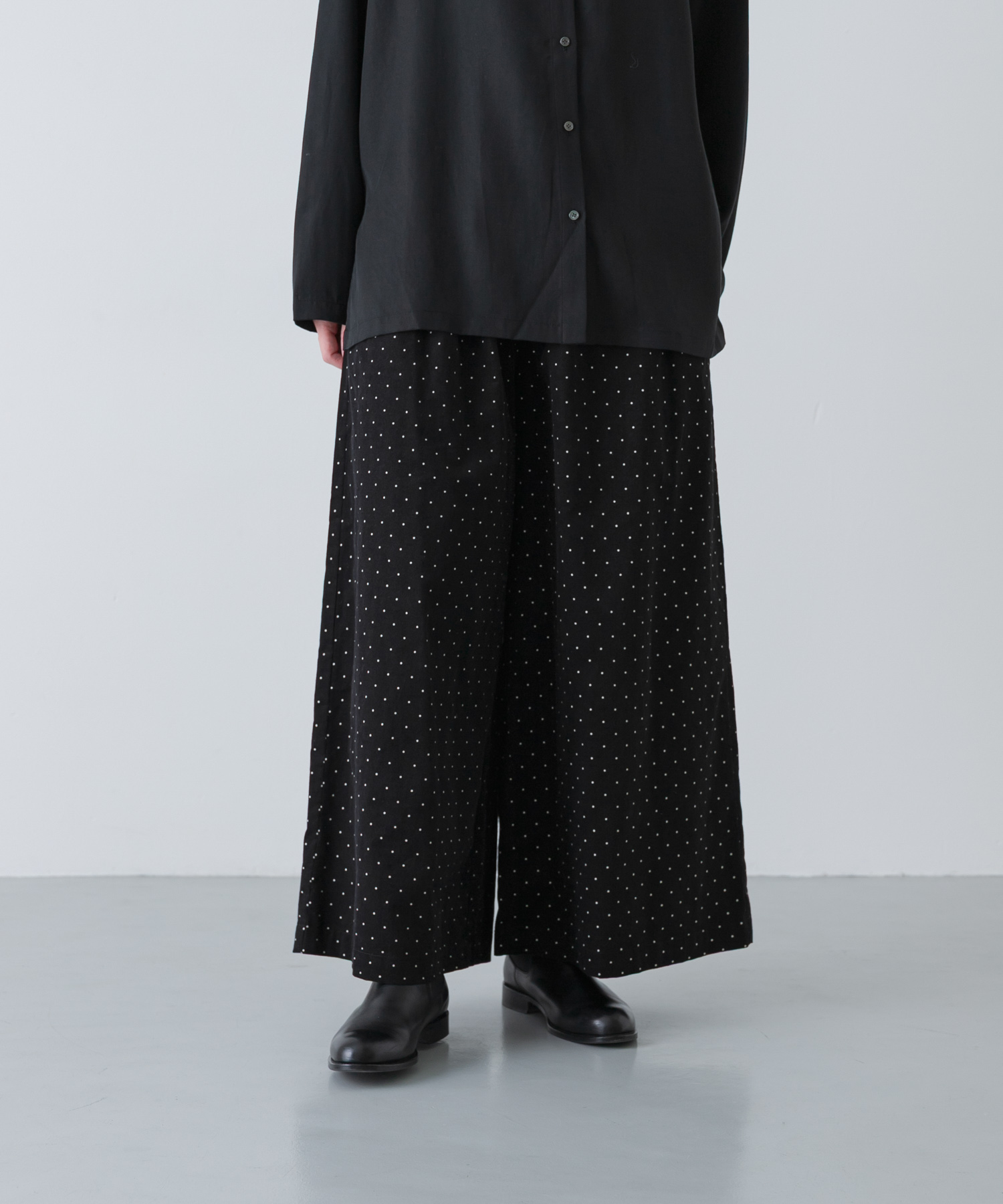 ドットコーデュロイワイドパンツ