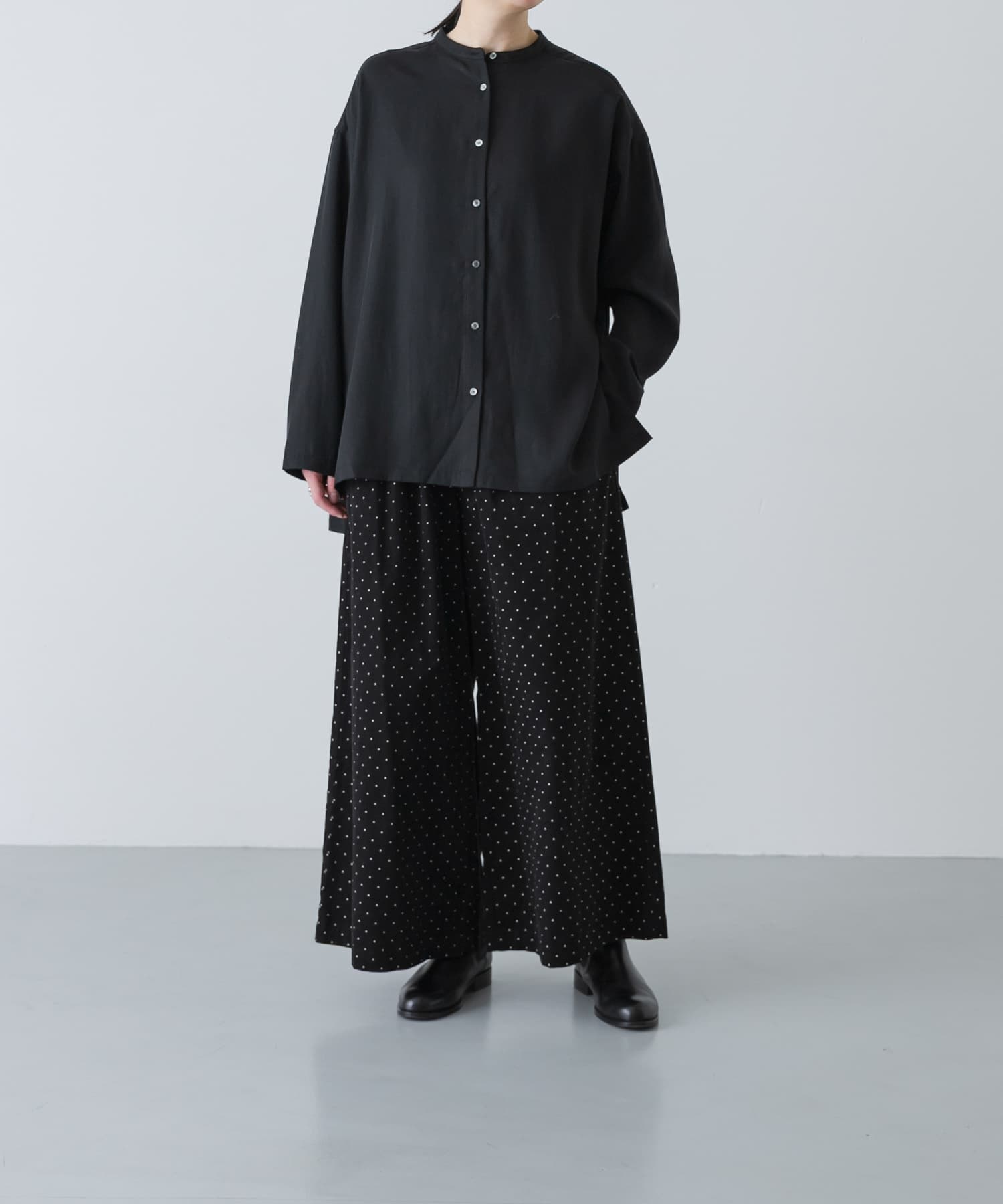 ドットコーデュロイワイドパンツ(Free BLACK): ボトム｜URBAN RESEARCH