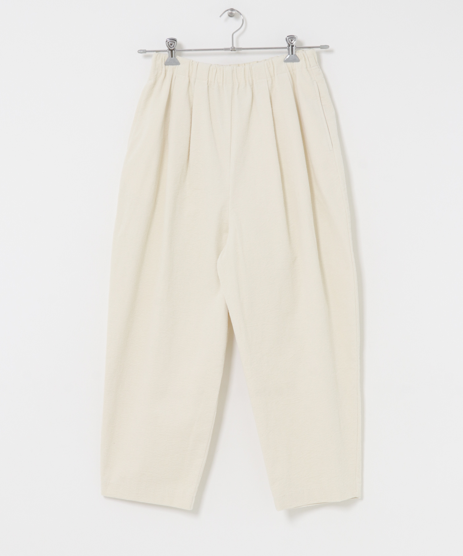 コーデュロイテーパードパンツ