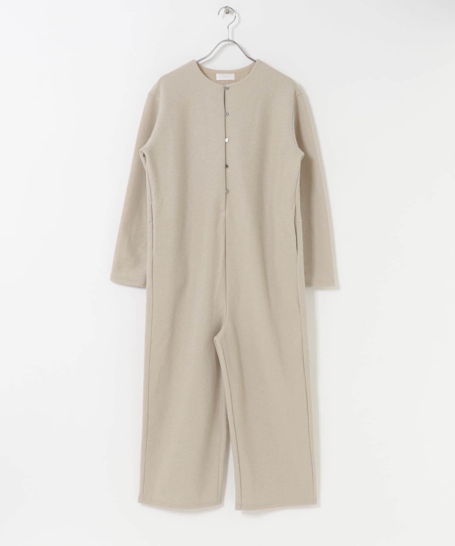 ウールブークレーオールインワン