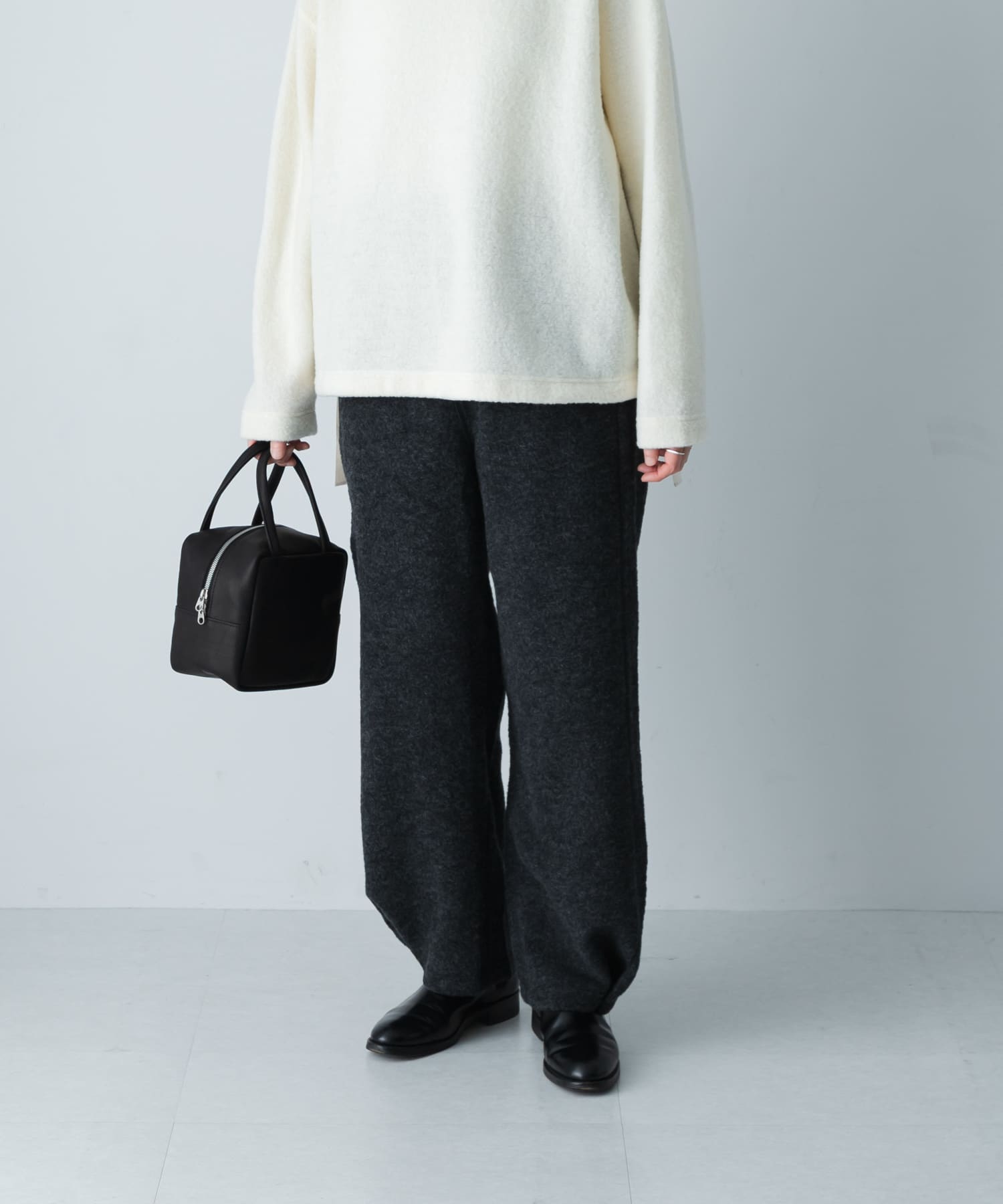 ウールループイージーパンツ