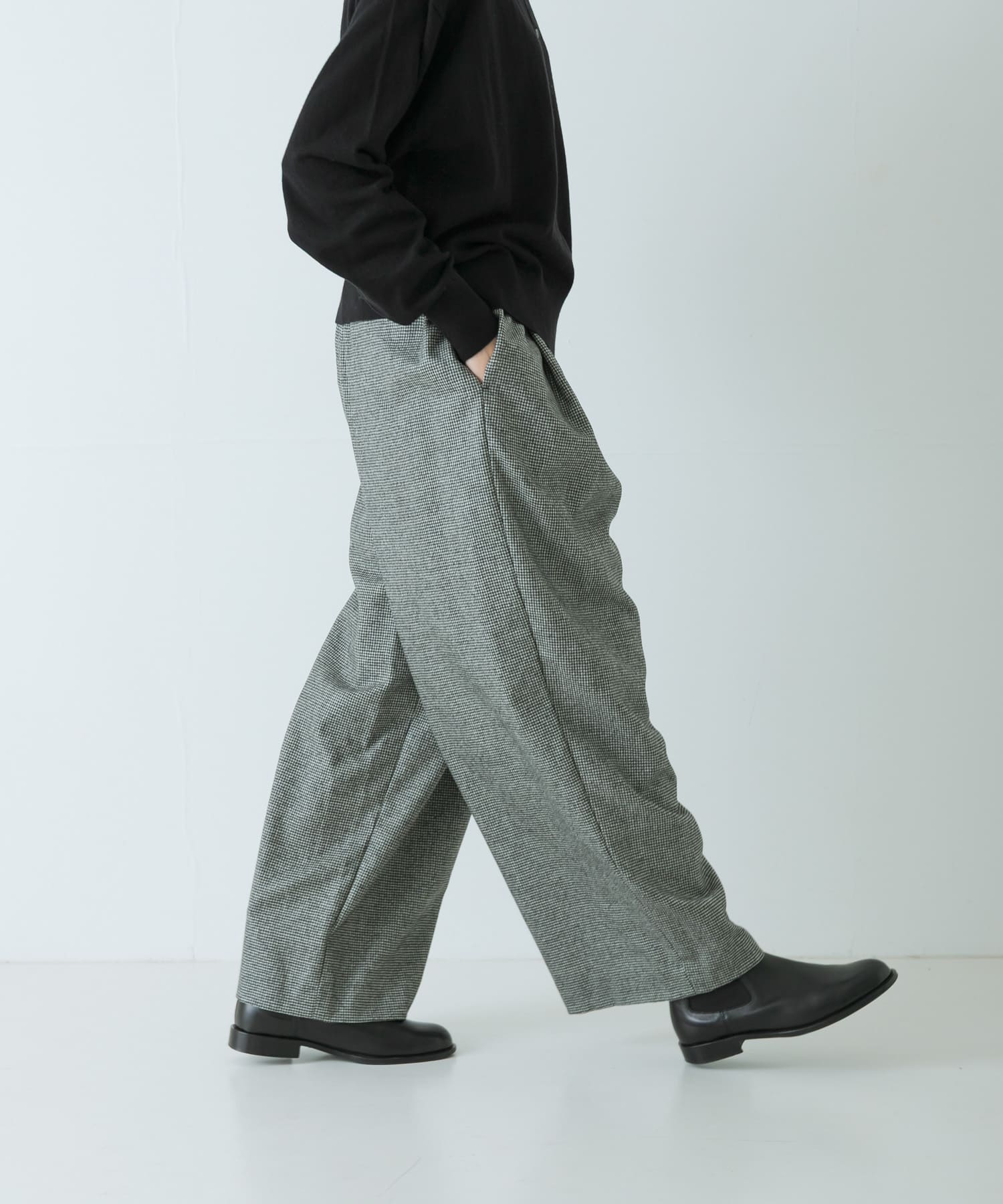 ウールフラノタックワイドパンツ