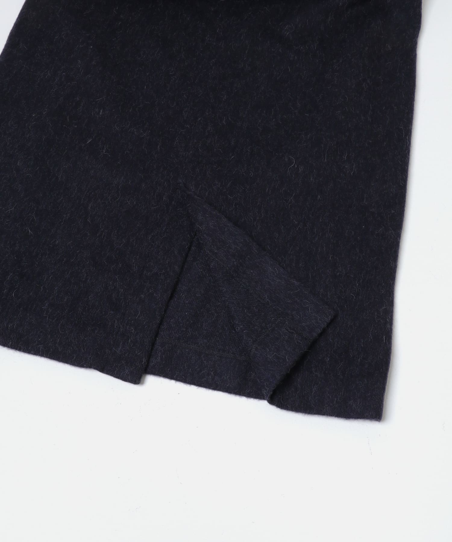 Vネックウールシャギーワンピース CHARCOAL Free